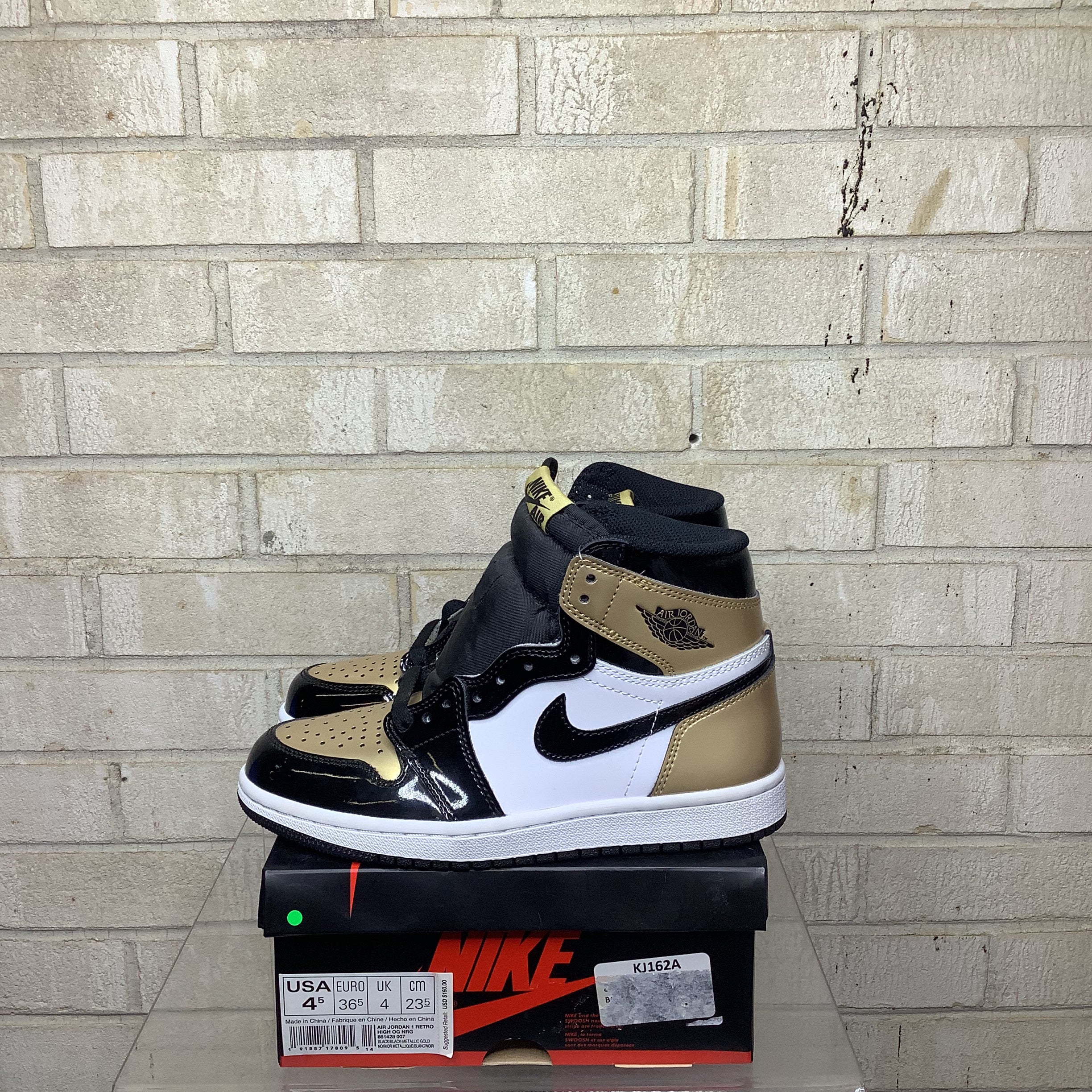 AIR JORDAN 1 Retro High OG 