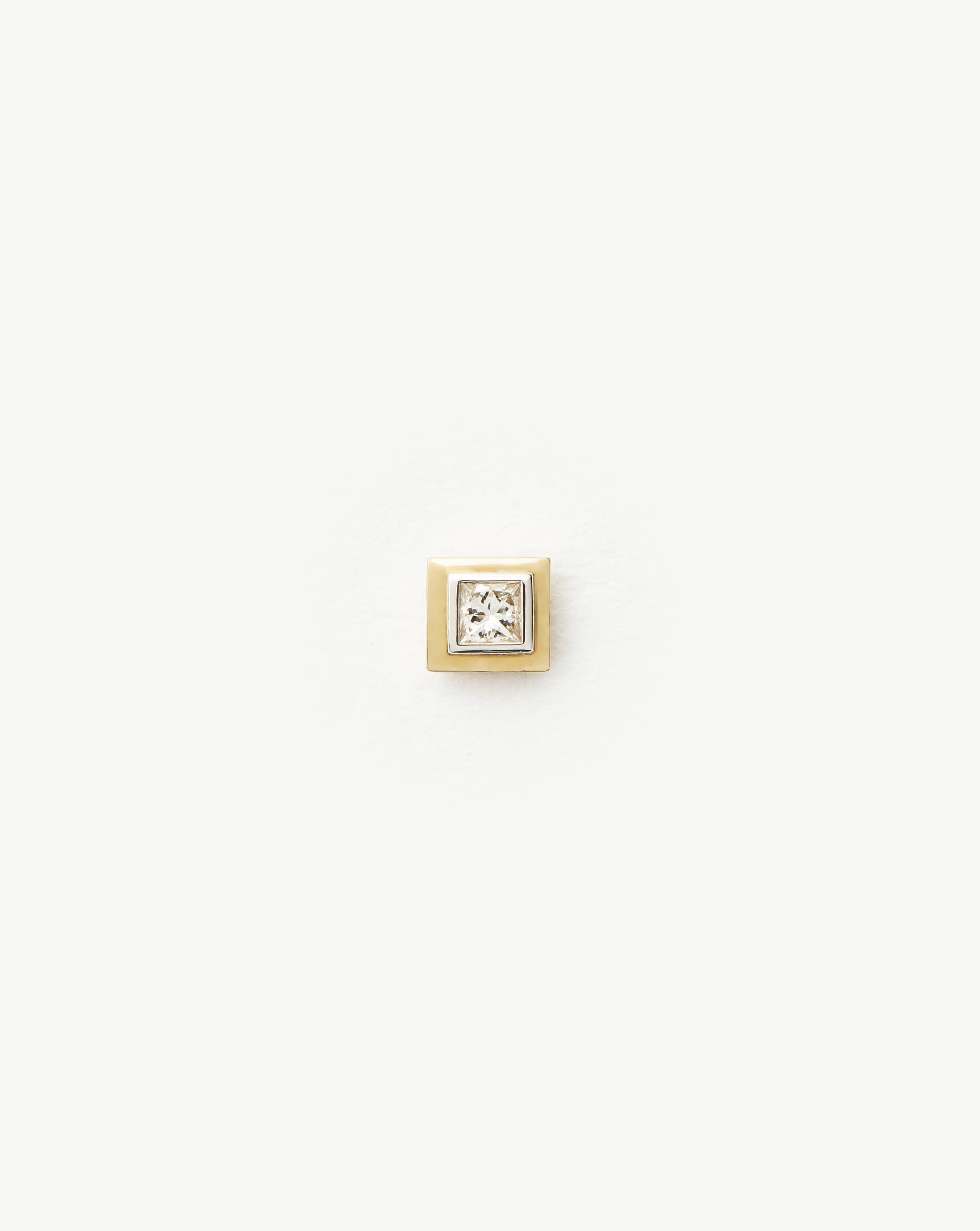 14K Solid Gold Solitaire Diamond Stud Earrings for Women - Classic Square Single Stud Earrings for Everyday Wear, Gift Giving & Special Occasions