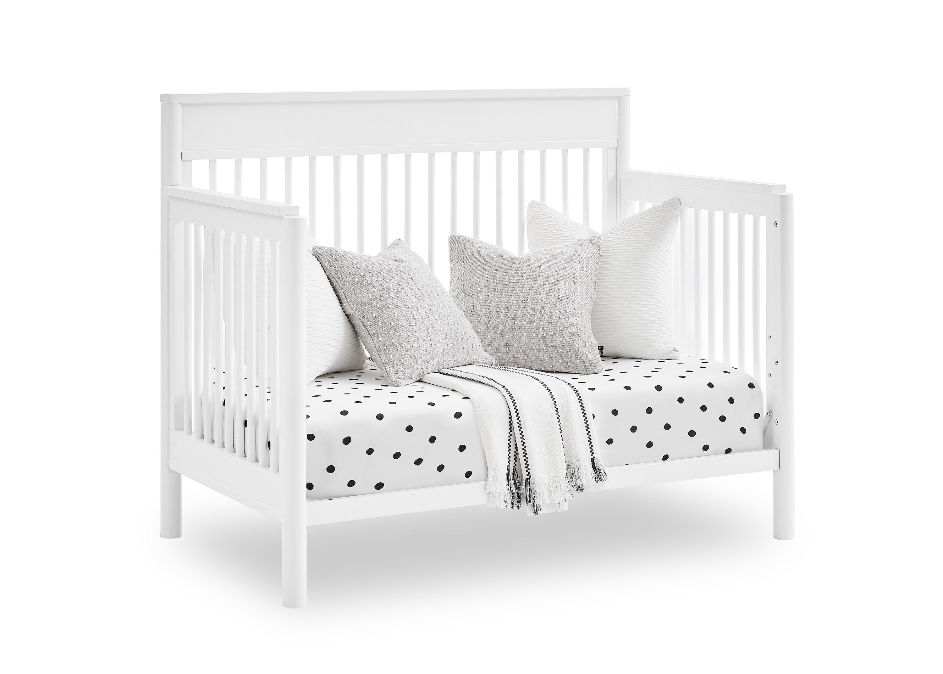 Remy 6-in-1 Convertible Baby Crib - Toddler Bed, Daybed & Full-Size Bed - Safe & Durable Nursery Furniture for Newborn to Adult - Perfect for Baby Rooms, Daycare Centers & Guest Bedrooms