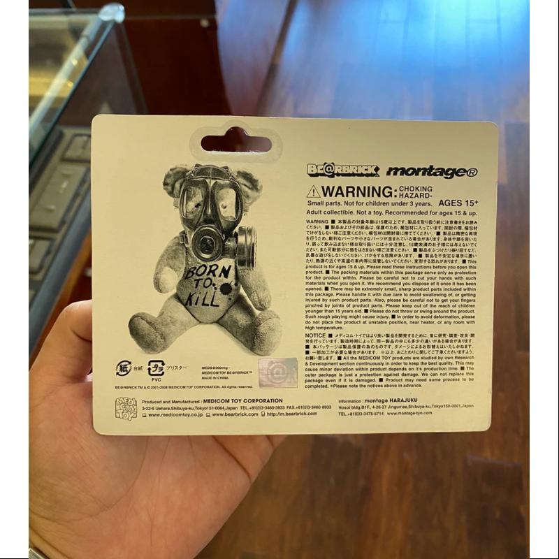 Limited Edition 2008 Medicom Be@rbrick Montage 'A REAL ROCK STAR' 100% Collectible Figure - Perfect for Display, Gifts & Pop Culture Enthusiasts