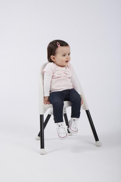 Primo Cozy Tot Deluxe High Chair for Babies & Toddlers - Adjustable Height, Easy to Clean, Foldable Design - Perfect for Dining, Feeding & Playtime at Home or Restaurant