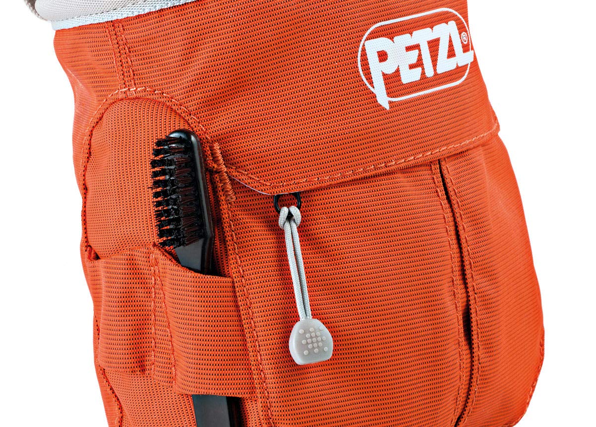 Petzl SAKAPOCHE Chalk Bag for Rock Climbing - Ergonomic Design with Zippered Pocket | Perfect for Gym Training, Sport Climbing & Traditional Climbing | Durable Chalk Holder for Bouldering & Outdoor Adventures
