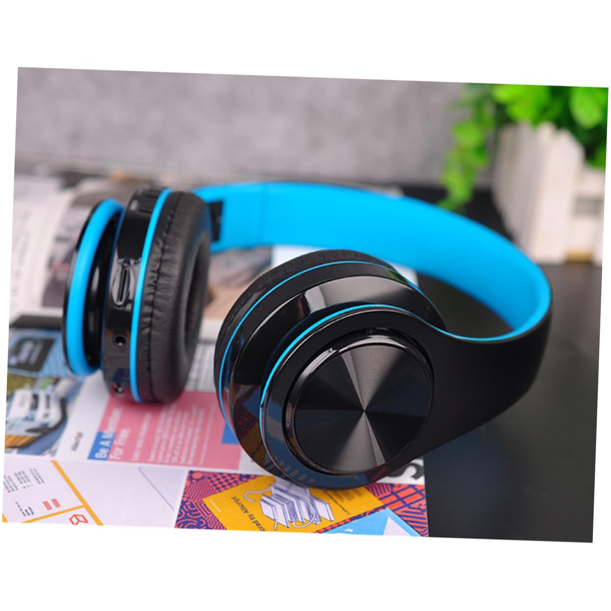 Hemobllo Wireless Bluetooth Headphones - Stereo Sound, Noise Cancelling, Lightweight & Comfortable for Sports, Running, Gym, Travel & Work - Perfect for Music, Calls & Gaming