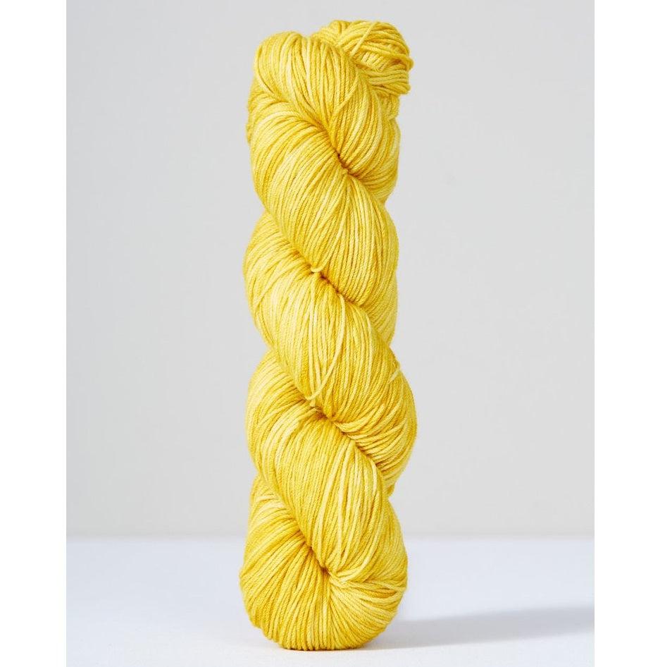 Premium Monokrom DK Weight Yarn - 100% Extrafine Superwash Merino Wool for Knitting, Crocheting & DIY Crafts | Soft & Durable Yarn for Sweaters, Scarves & Baby Clothes
