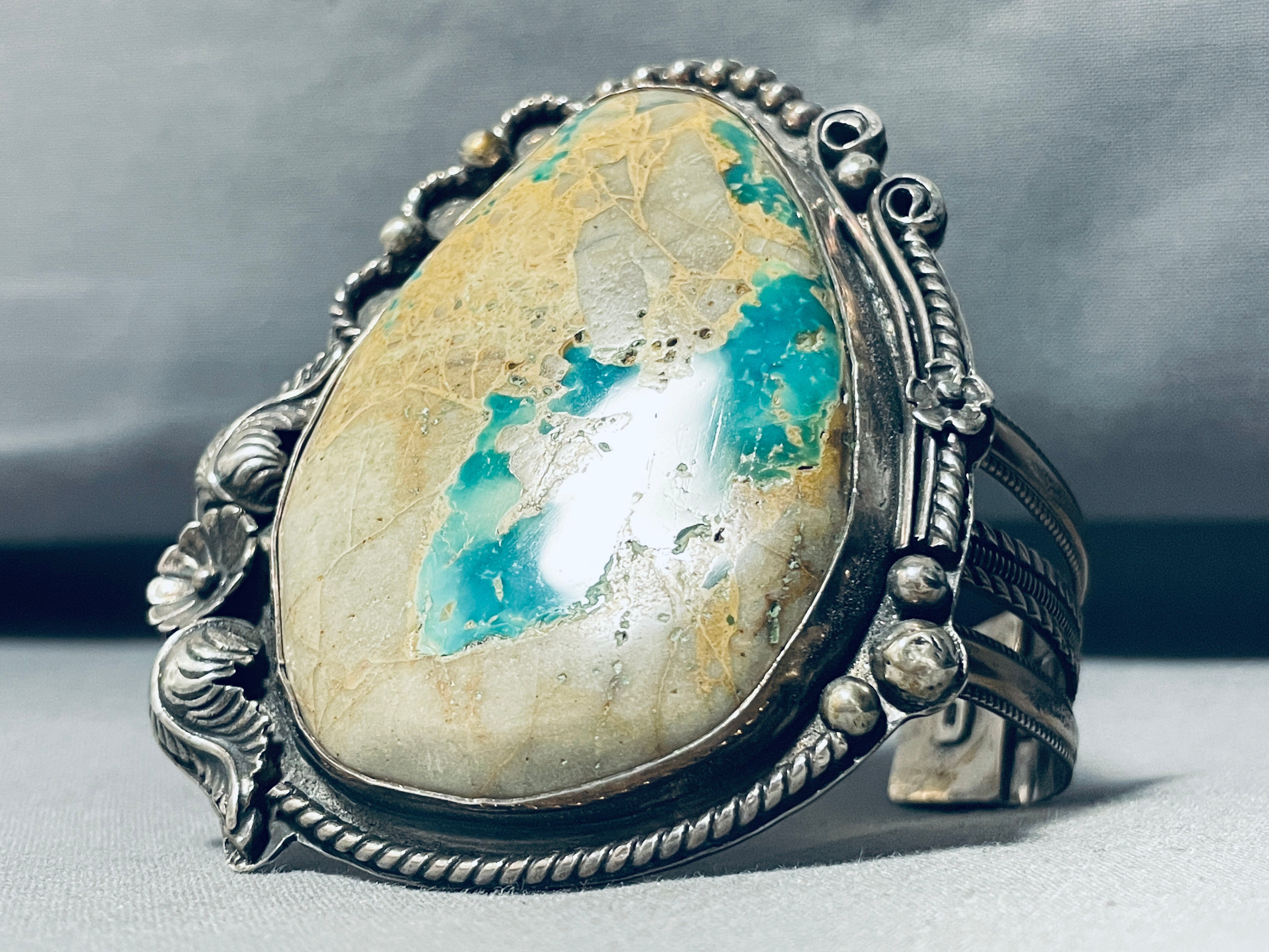 112 Grams Vintage Native American Navajo Turquoise Ore Sterling Silver Bracelet