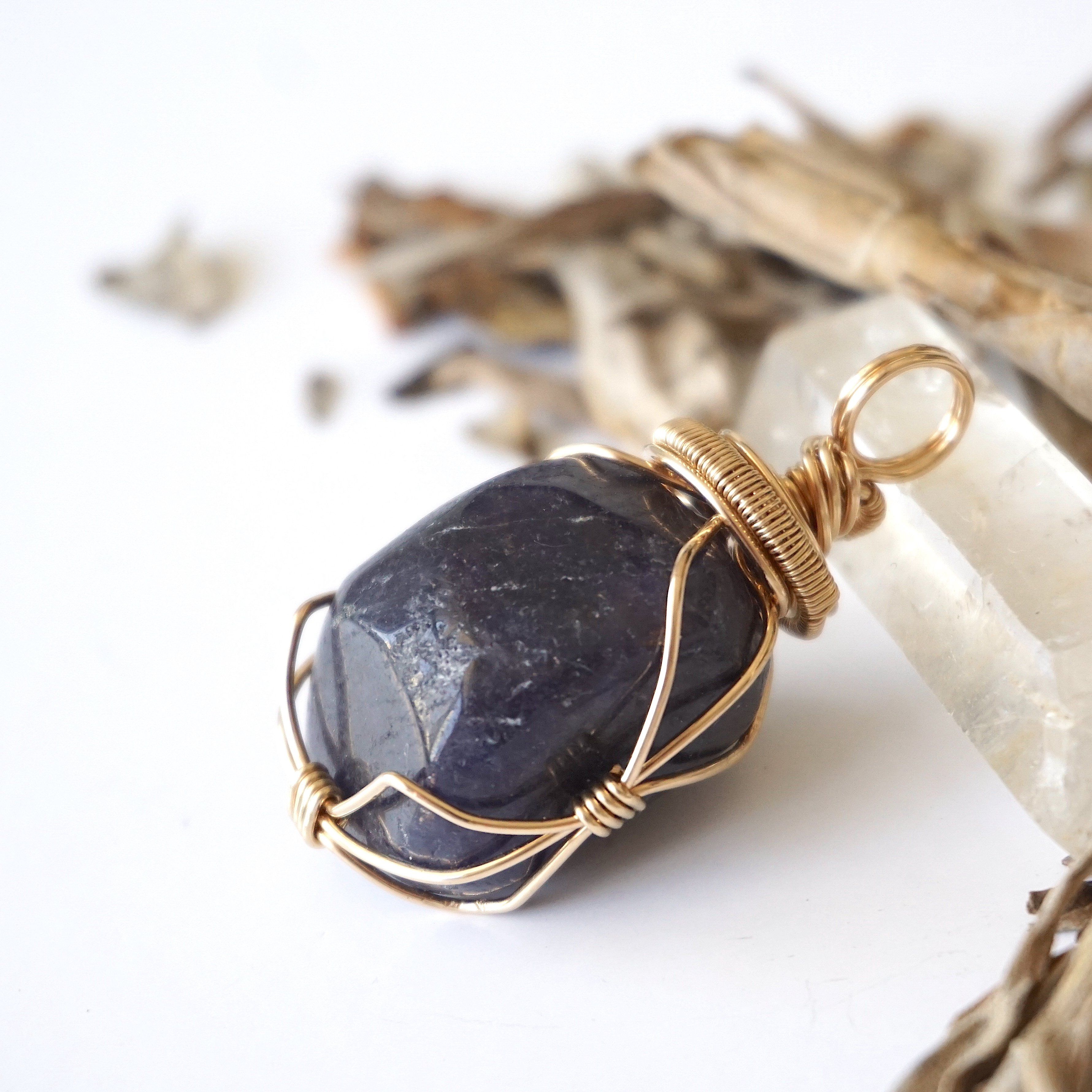 14K Gold Filled Raw Sapphire Crystal Necklace - Elegant Bohemian Jewelry for Women, Perfect for Weddings, Parties & Everyday Wear
