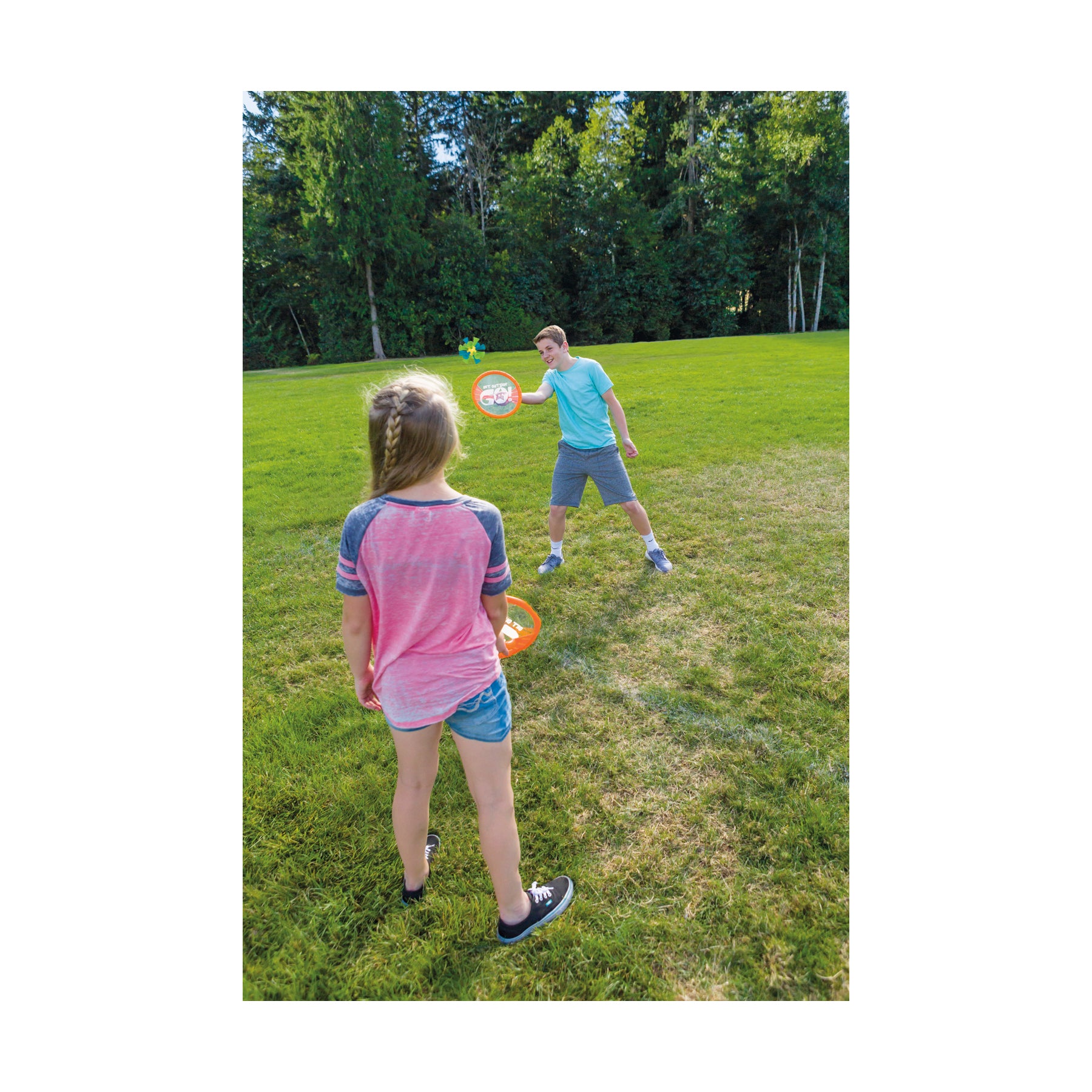 Boom Bash Outdoor Paddle and Bash Birdie Game Set - Fun Backyard & Beach Activity for Family, Friends & Parties | Perfect for Picnics, Camping & Outdoor Gatherings