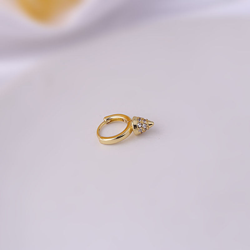 18K Gold Dainty Heart Cartilage Huggie Hoop Earrings for Women - Minimalist Tiny Heart Stud Earrings for Cartilage & Helix Piercing - Perfect for Everyday Wear, Date Night & Gifts (HSPJ677)