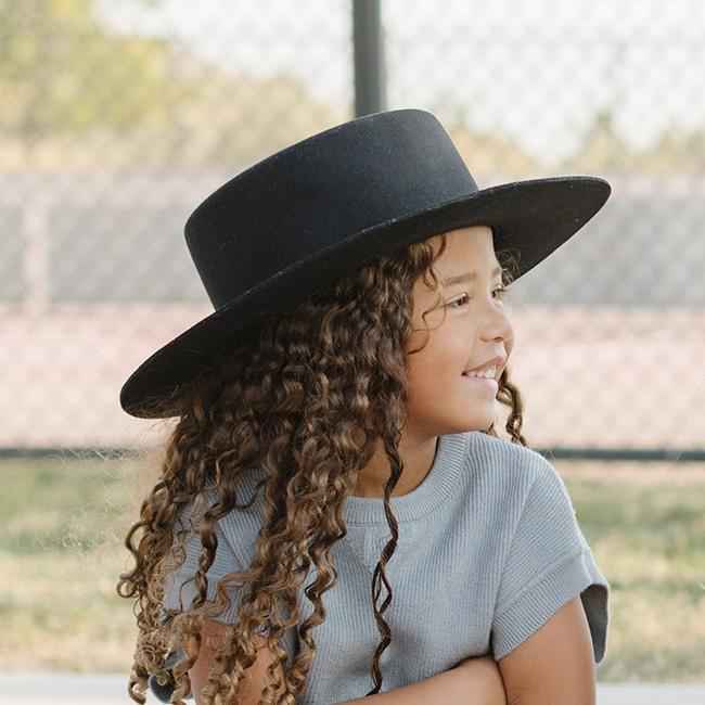 Dahlia Kids Boater Hat for Girls & Boys - Summer Straw Sun Hat with Ribbon - Perfect for Beach, Garden, and Outdoor Activities