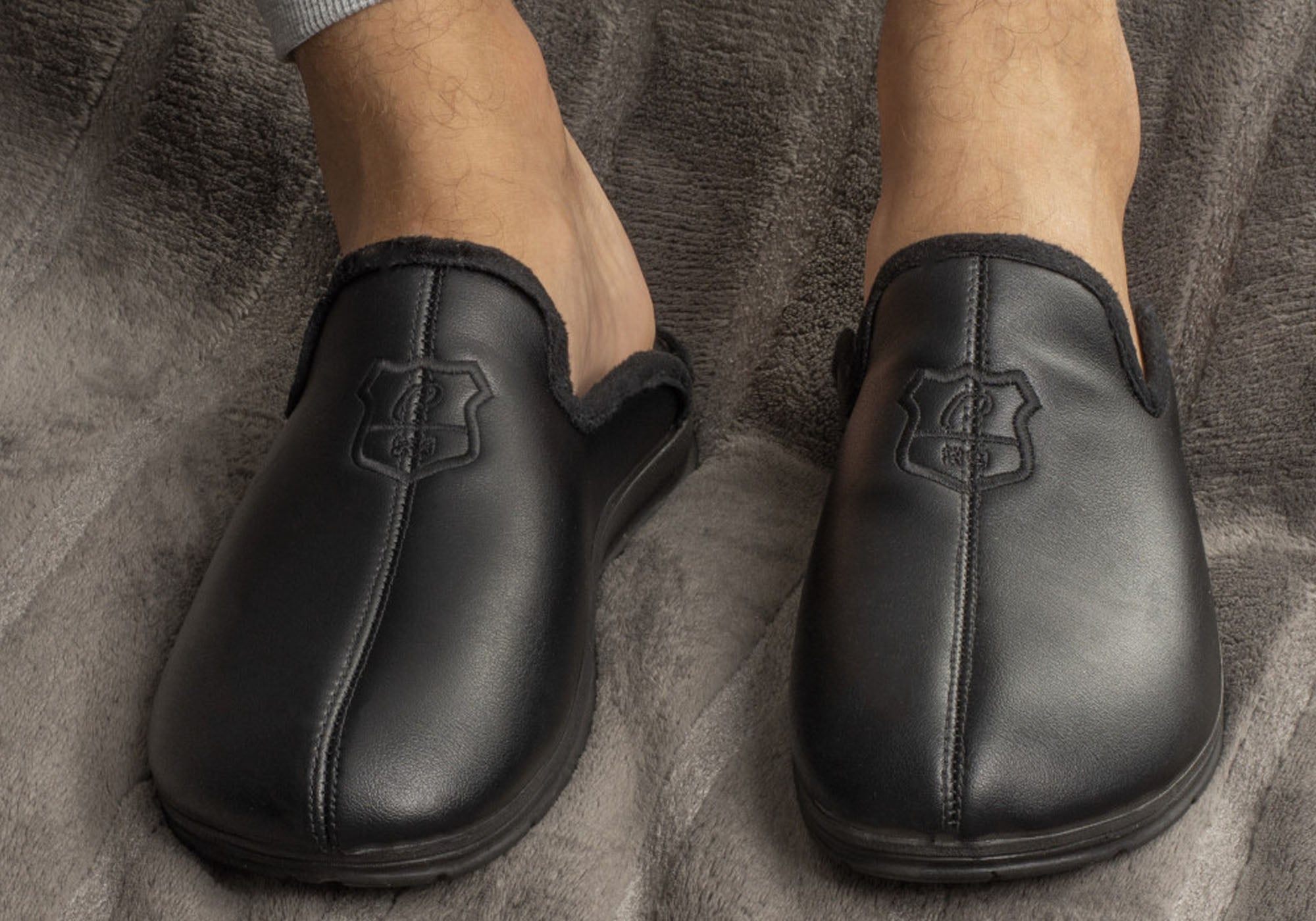 Marty Men's Brazilian Closed Toe Open Back Comfort Slippers - Soft House Shoes for Indoor/Outdoor Wear - Perfect for Lounging, Relaxing at Home or Quick Outdoor Errands