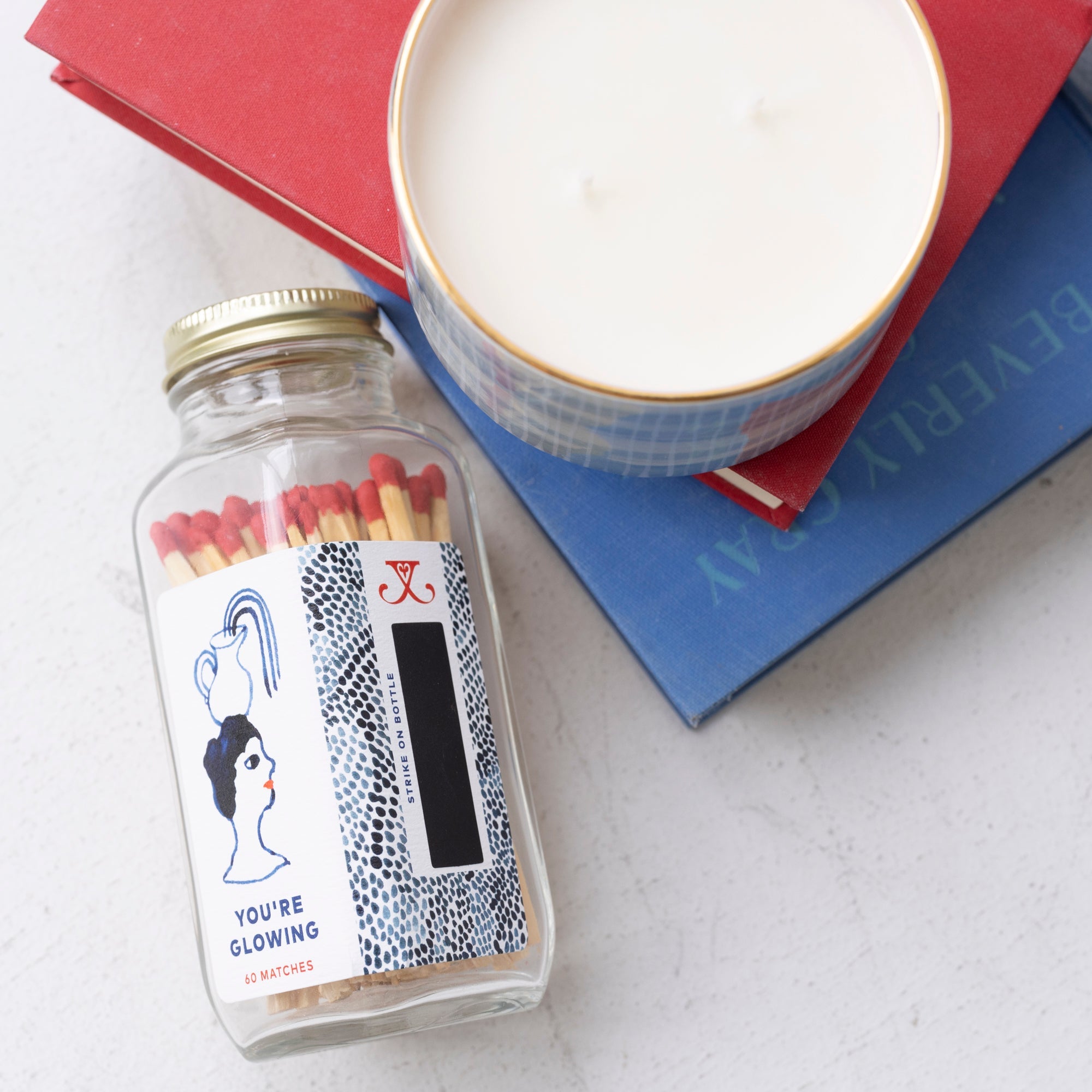 Premium Wooden Matches in a Bottle - Long-Lasting, Waterproof & Windproof Matches for Camping, Hiking, and Emergency Survival Kits