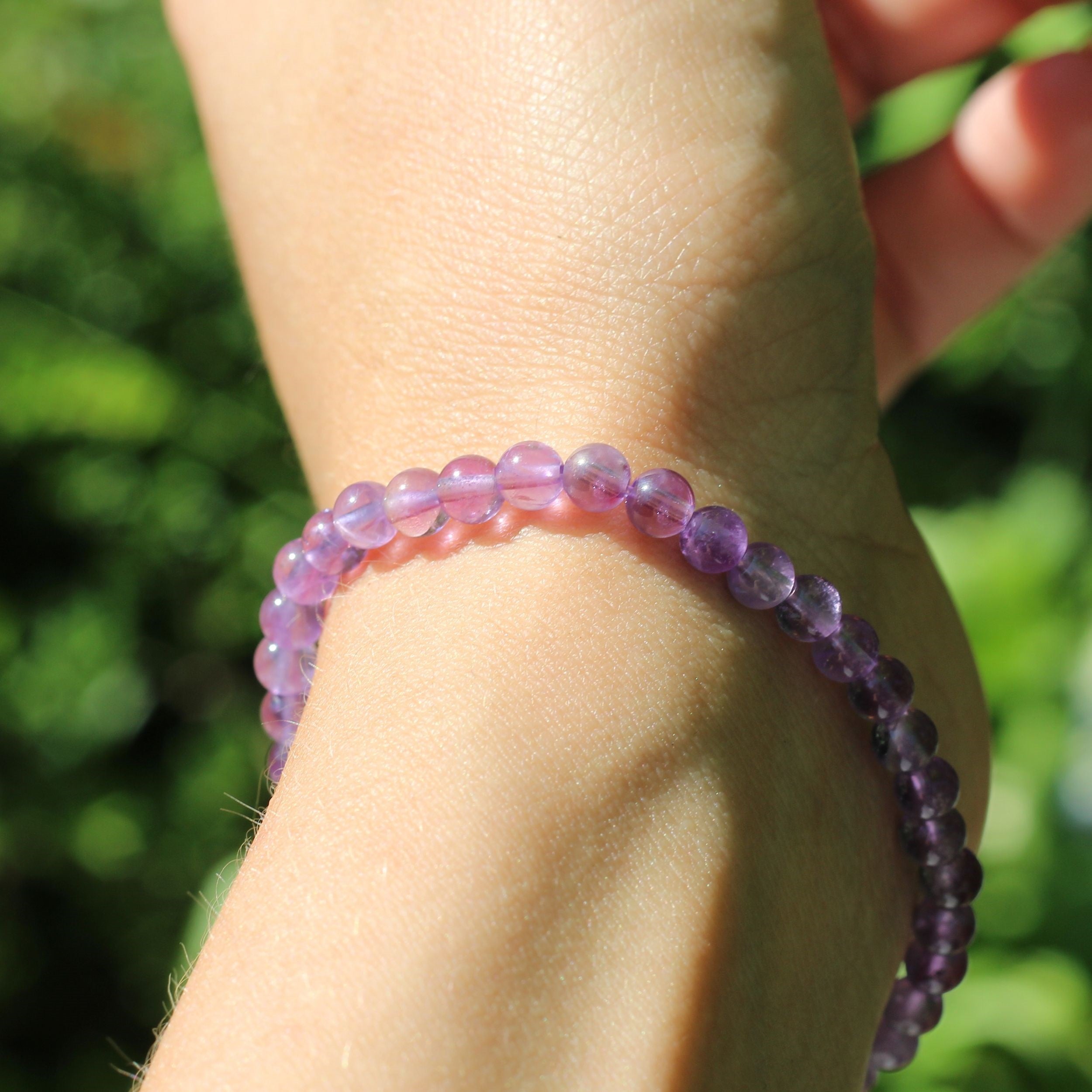 Natural Amethyst Gemstone Bracelet for Women - Healing Crystal Jewelry for Stress Relief & Positive Energy - Perfect for Meditation, Yoga & Spiritual Gifts