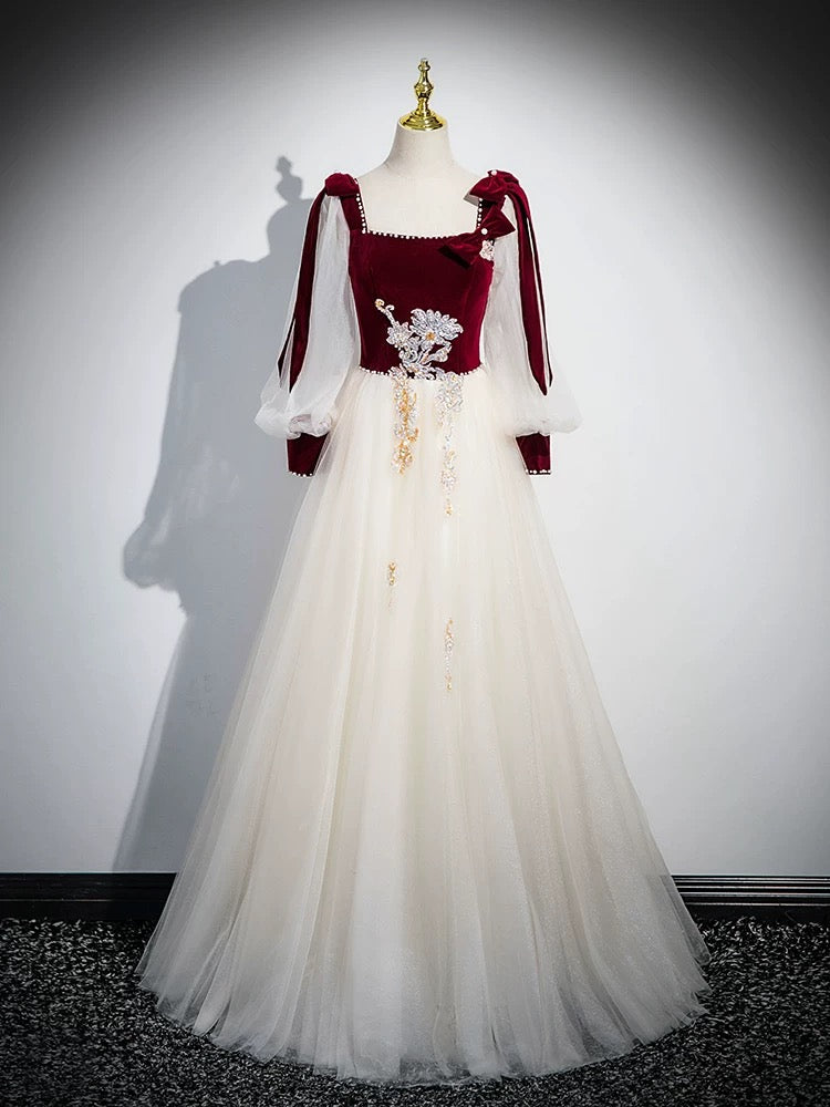 Elegant A-Line Long Sleeve Tulle Lace Champagne Prom Dress for Homecoming, Quinceañera & Formal Events