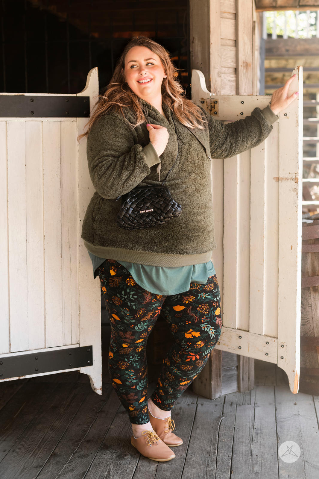 Women's Sweater Weather Patterned Leggings - Cozy Winter Knit Pants for Yoga, Lounge & Casual Outfits