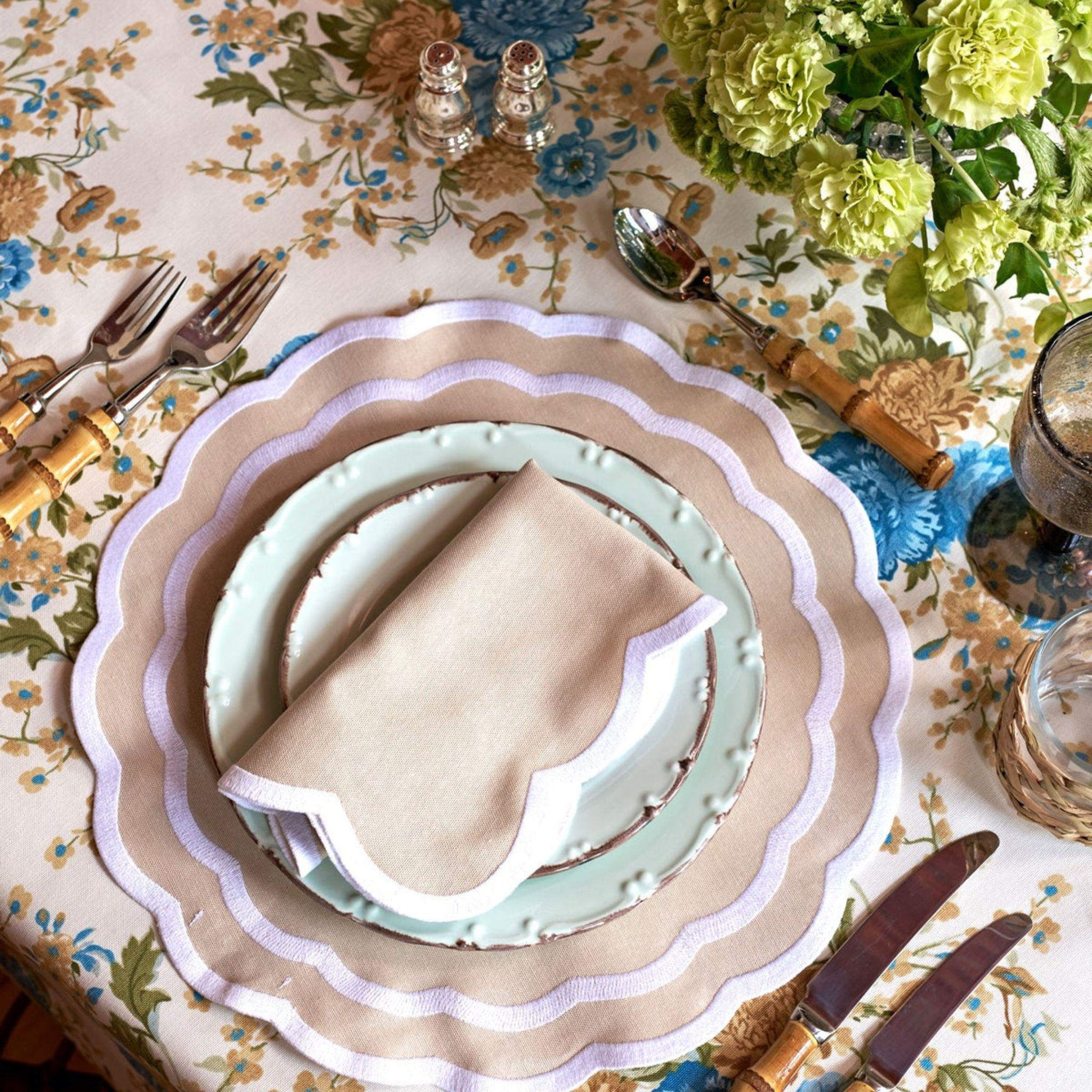 Elegant Beige Dahlia Floral Tablecloth - Premium Dining Table Cover for Weddings, Parties & Home Decor