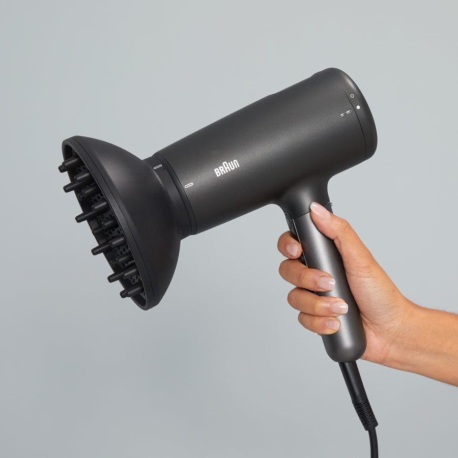 Braun HD4.2 Professional 2100W Hair Dryer with Ionic Technology - Fast Drying & Frizz Control for Salon-Quality Results at Home | Perfect for Daily Styling & Travel (Electro Black)
