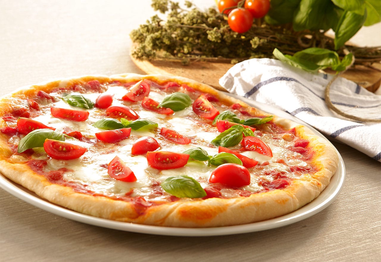 Professional Pizza Chef Kit - Premium Pizza Making Tools for Home & Restaurant Use | Perfect for Italian Cuisine, Family Cooking & Entertaining