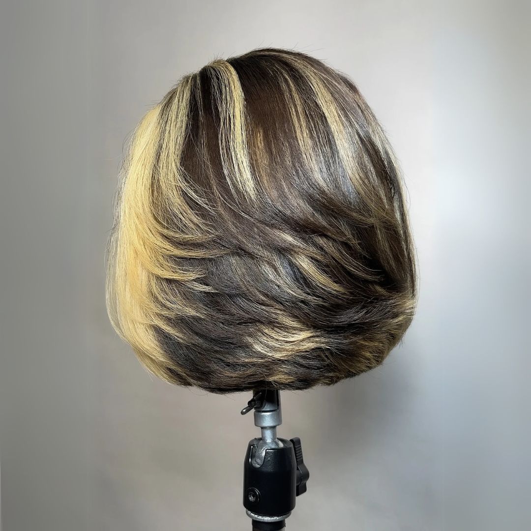 Eullair Blonde Highlight Color Layer Bob Wigs - 13x4 Lace Frontal Human Hair Wigs 250% Density - Natural Look for Daily Wear & Cosplay