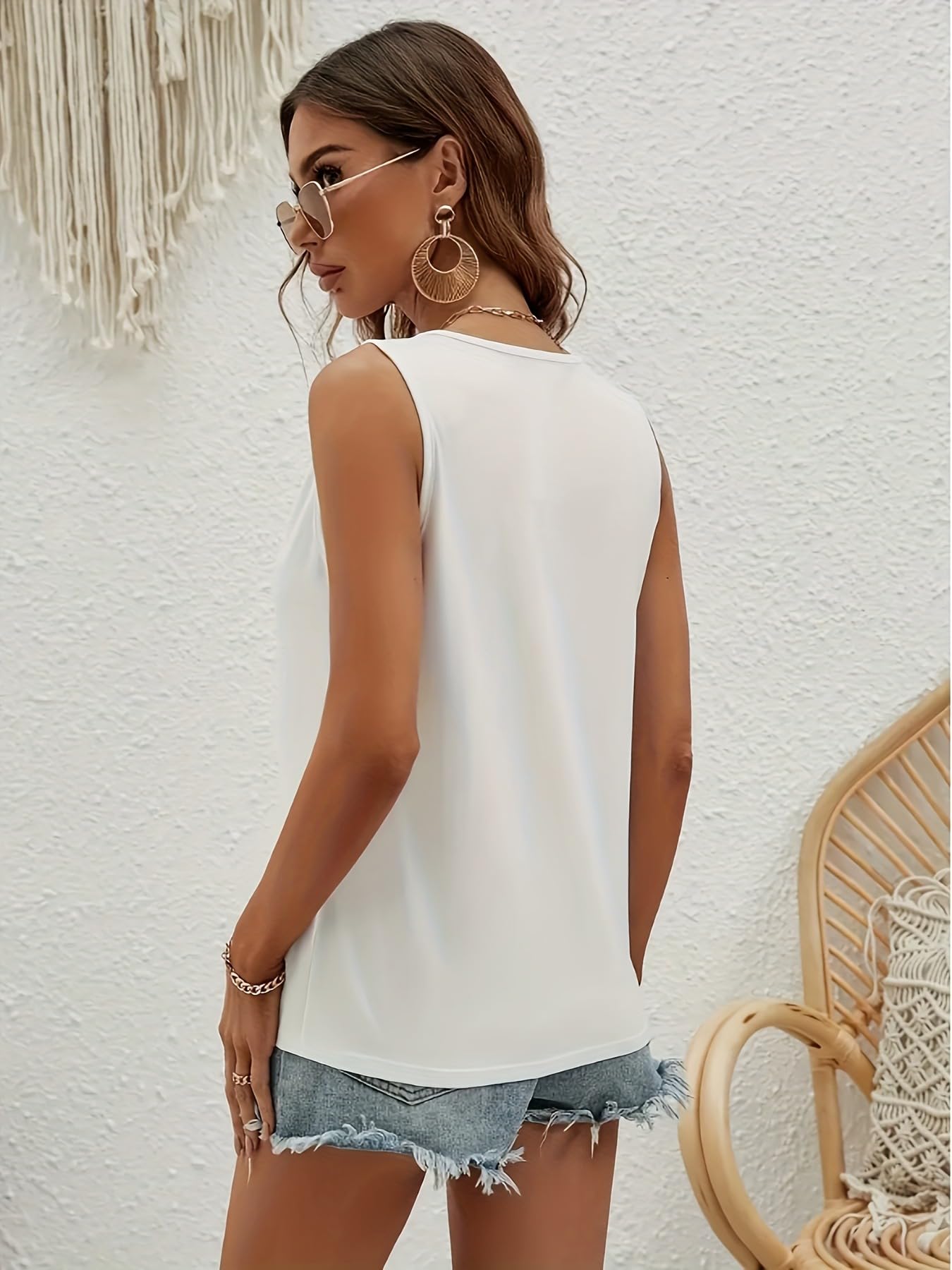 Women's Sleeveless Tank Top - Summer Business Casual Blouse, Cute Loose Fit Halter Tops, Basic Shirt for Office Wear & Vacation Outfits