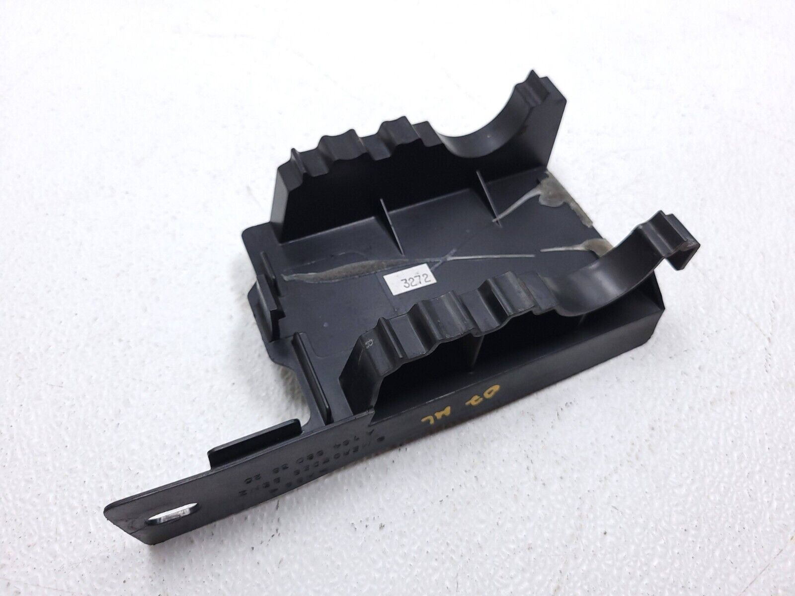 2006-2011 Mercedes ML500 Right Side Engine Bay Insulation Pad - OEM Replacement Part for Improved Engine Noise Reduction & Heat Protection - Perfect for DIY Car Maintenance & Automotive Repair Projects