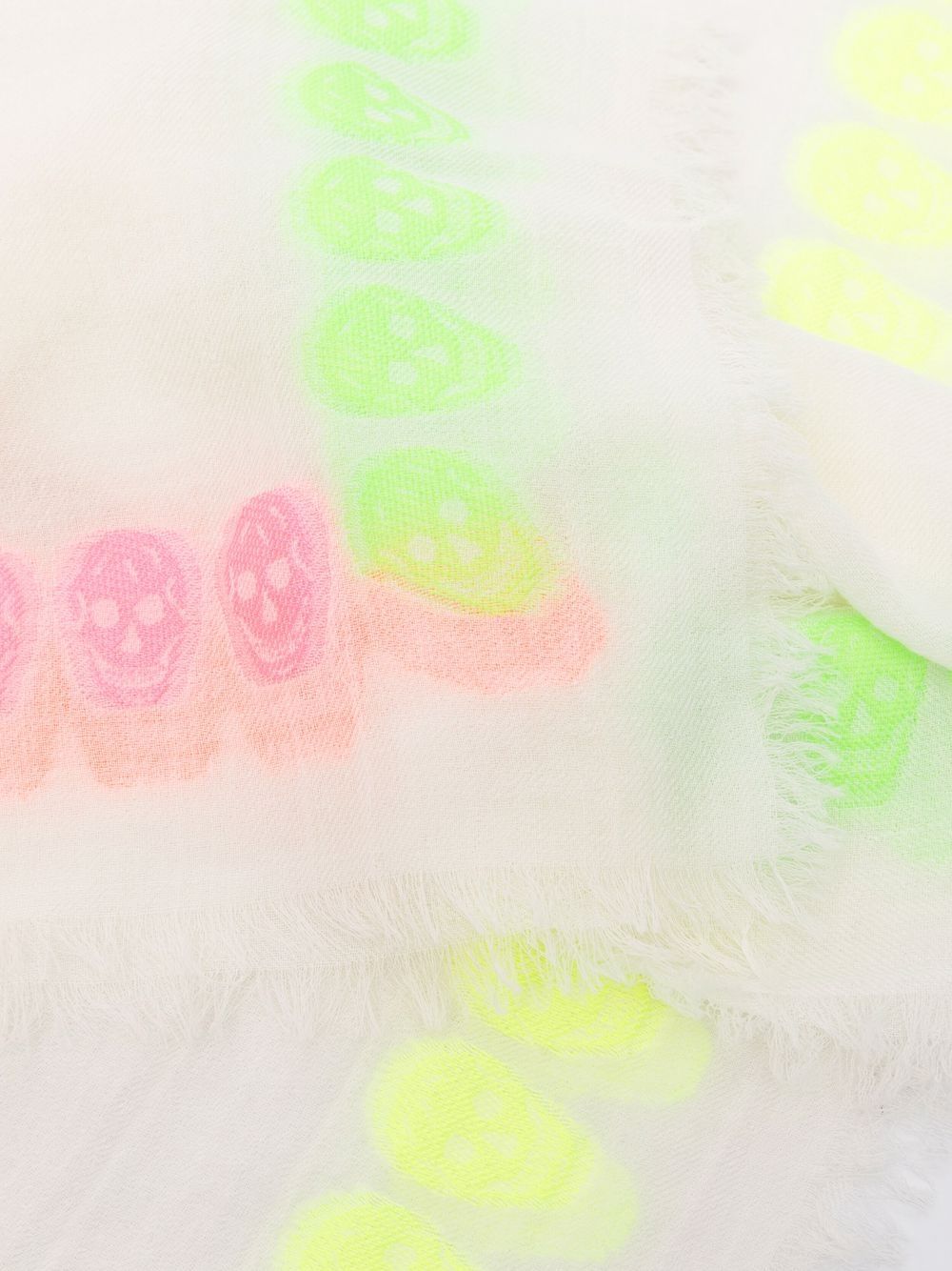 Alexander McQueen White Scarves - Luxury Fashion Accessory for Women, Perfect for Winter Outfits & Special Occasions