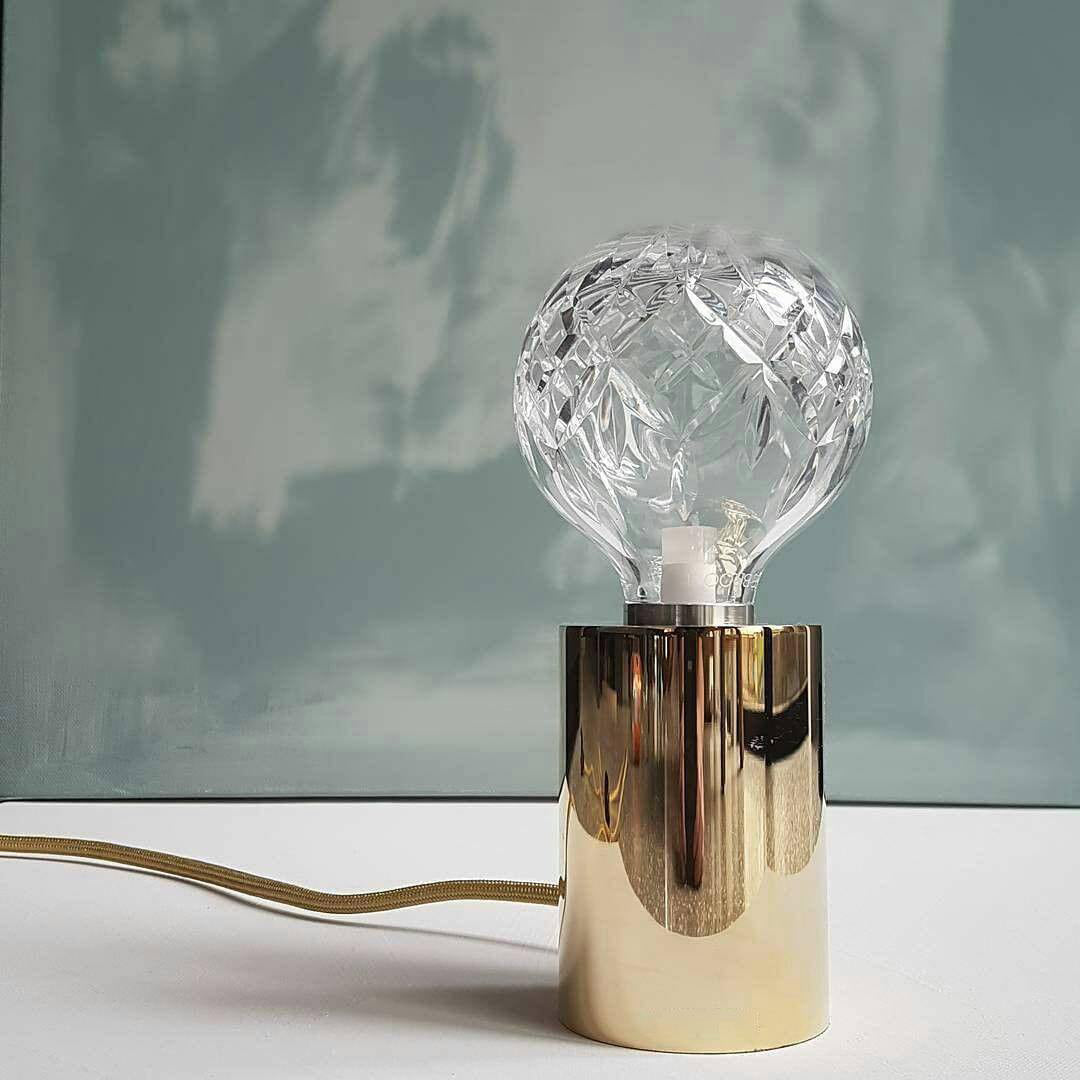 Elegant Crystal Bulb Table Lamp - Modern LED Bedside Light for Living Room, Bedroom, or Office Decor - Perfect for Reading, Relaxing, and Ambient Lighting
