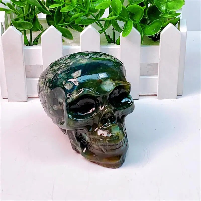 Natural Moss Agate Skull Crystal Carving - 9cm Healing Energy Stone for Meditation, Reiki & Spiritual Decor | Handcrafted Halloween Gift & Home Decoration (1 Piece) | Perfect for Altars, Yoga Spaces & Gothic Decor