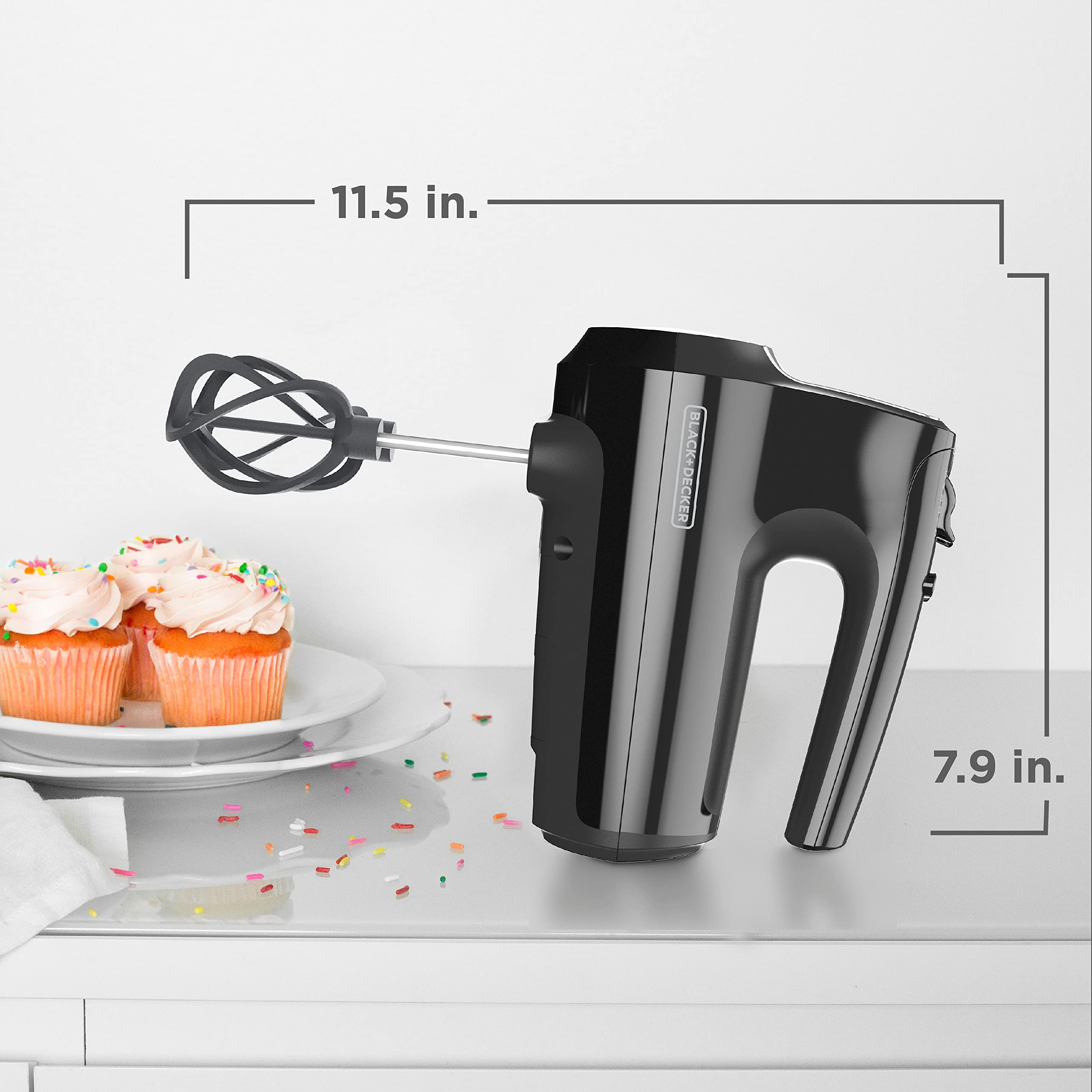 BLACK+DECKER MX610B 5-Speed Handheld Mixer - Powerful & Lightweight for Baking, Cooking, Whipping Cream & Mixing Dough - Perfect for Home Kitchen & Professional Use