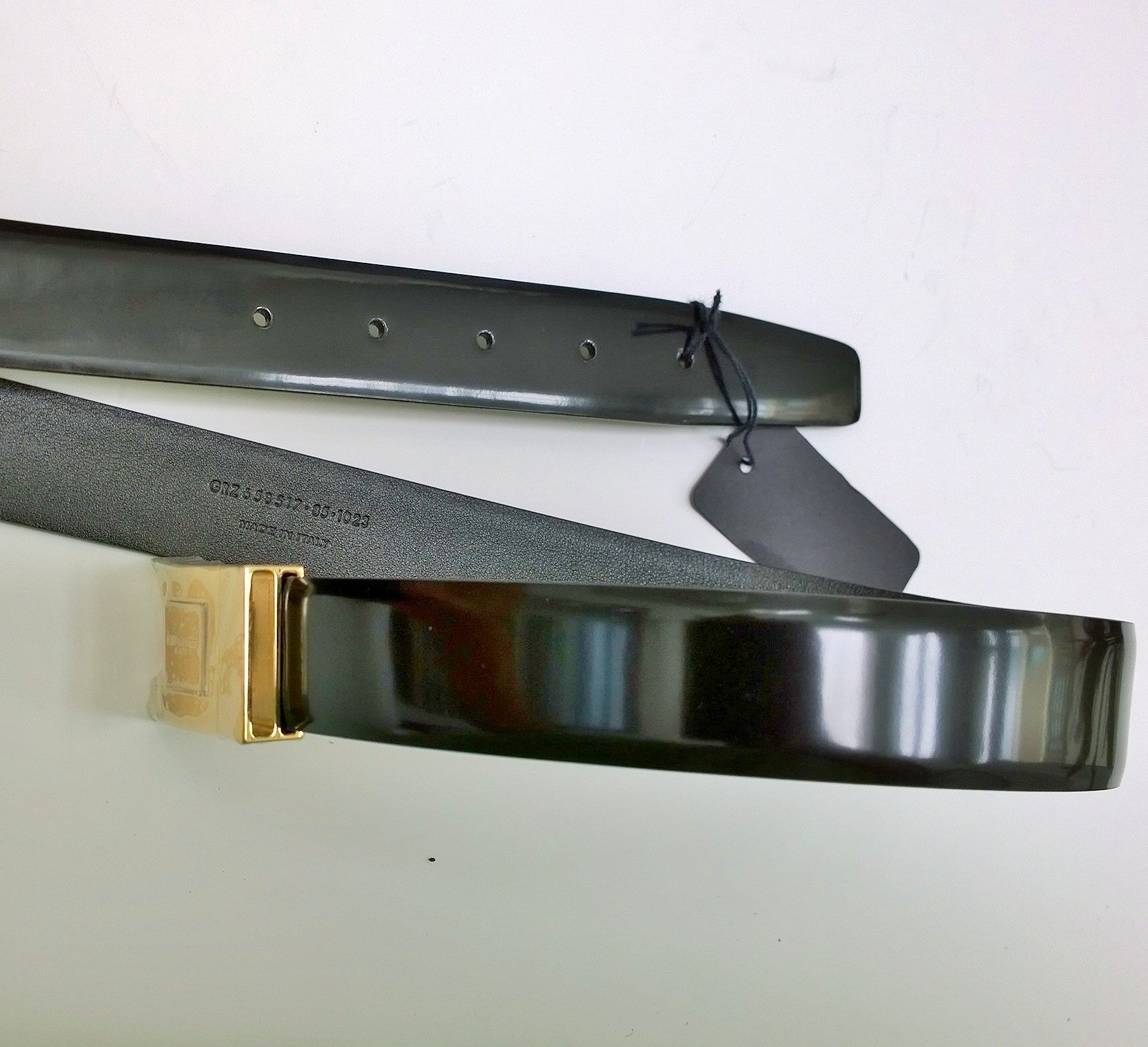 Saint Laurent YSL Cintura Black Leather Belt with Gold Buckle - 3cm/30mm Width - Luxury Designer Belt for Men & Women - Perfect for Office, Date Night & Formal Events