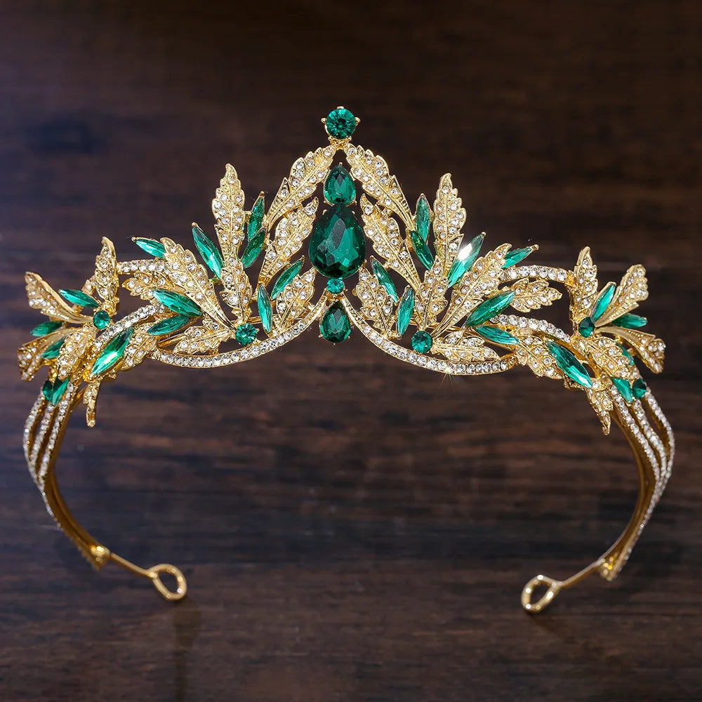 Elegant Fall Leaf Tiara Headband for Women - Nature-Inspired Hair Accessory for Autumn Weddings, Halloween Costumes & Boho Fashion