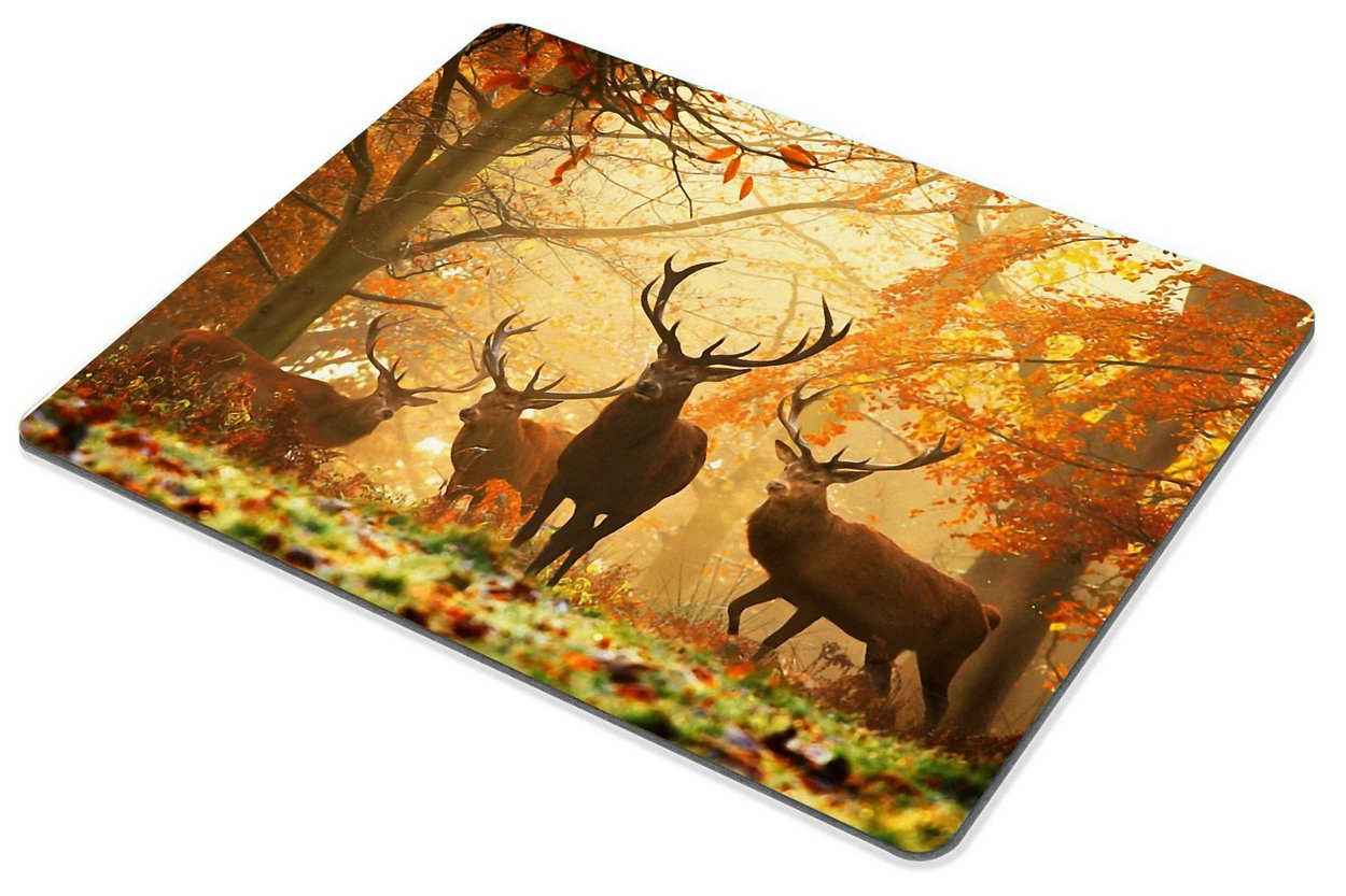 Smooffly Wildlife Gaming Mouse Pad with Milu Deer Design - Non-Slip Rubber Base, Large Extended Mouse Mat for PC, Laptop, Office & Home Use - Perfect for Gamers, Work & Study