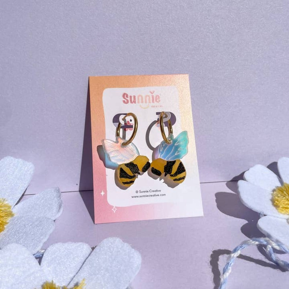 Bumble Bee Hoops Acrylic Earrings for Women - Lightweight Dangle Drop Earrings - Cute Bee Jewelry for Everyday Wear, Parties & Gifts