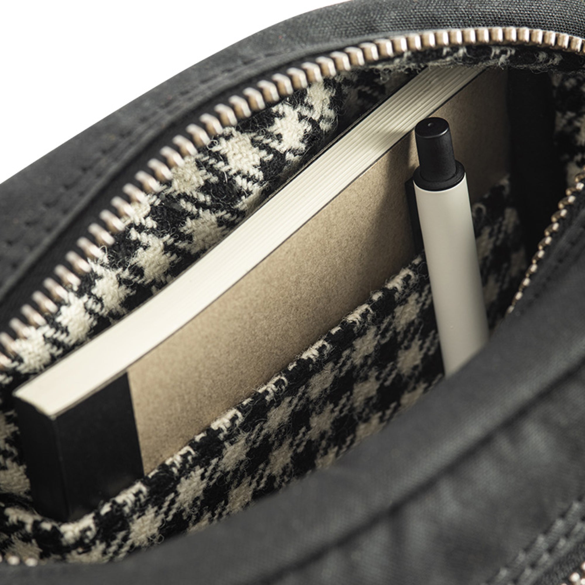 Chelsea Medium Handbag for Women - Stylish Crossbody Purse with Adjustable Strap, Perfect for Work, Travel & Everyday Use