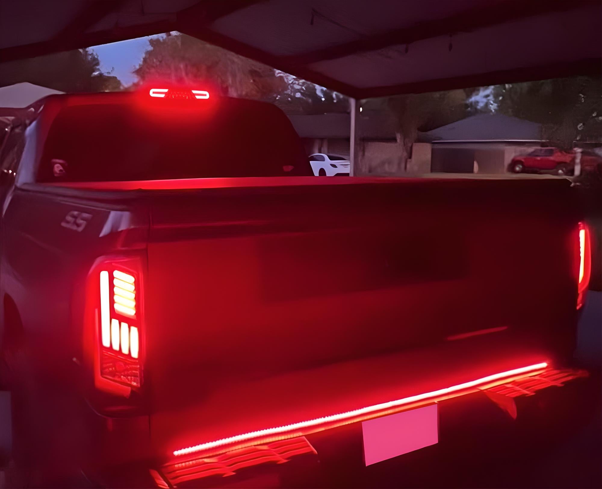Dark Smoke Lens C Ring Full LED 3rd Brake Light for 2007-2014 Chevy Silverado/GMC Sierra 1500 2500 - Upgrade Your Truck's Style & Safety