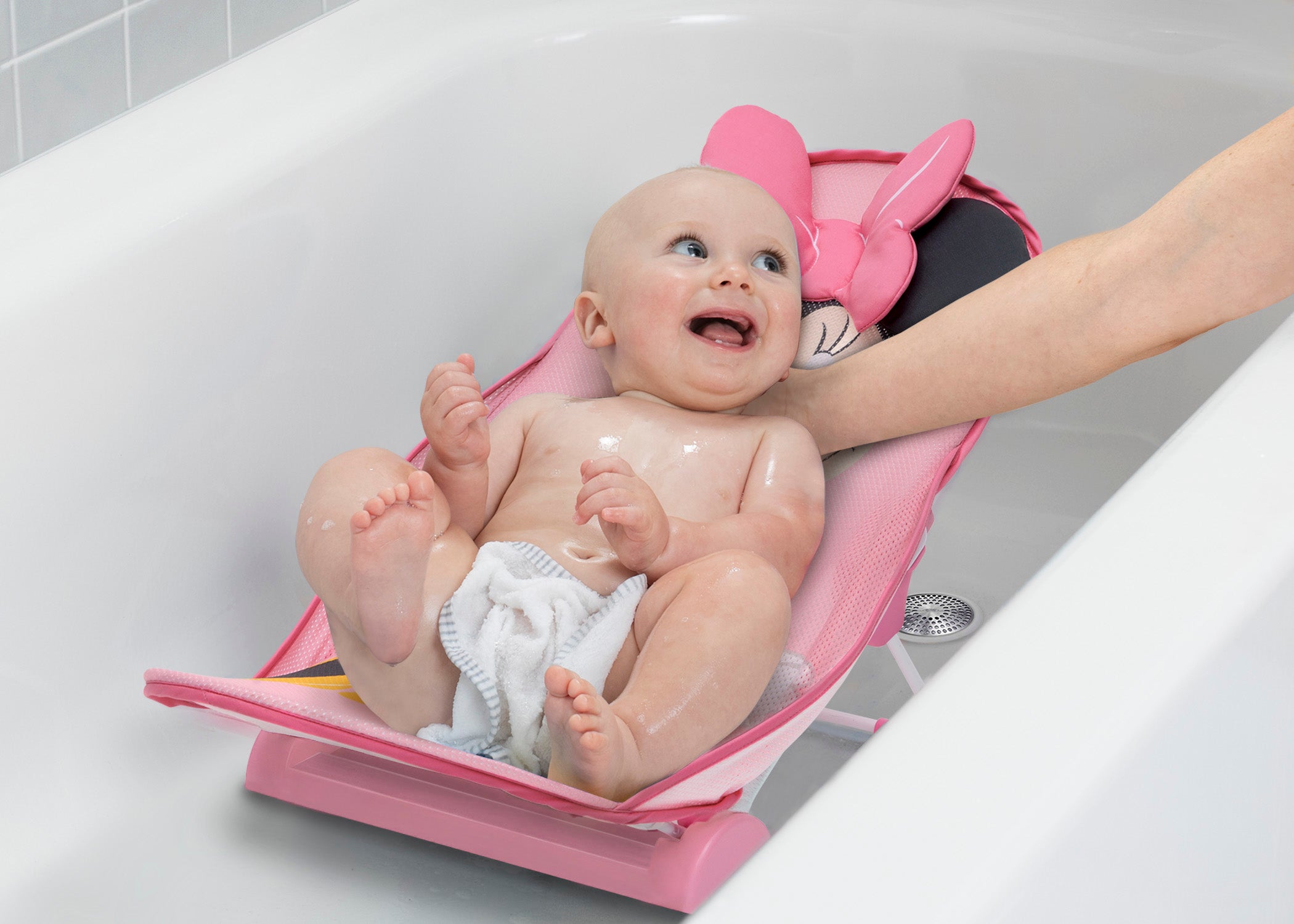 Minnie Mouse Baby Bathtub - Soft & Safe Infant Bath Seat for Newborns & Toddlers - Perfect for Bath Time, Playtime & Nursery Decor