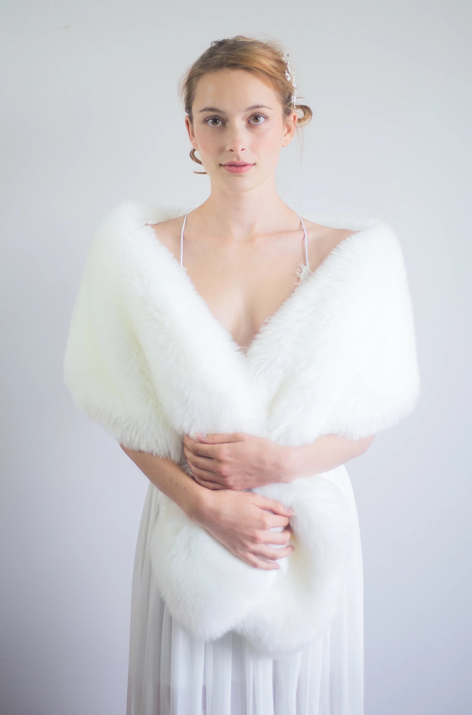 Ivory White Fur Shawl - Soft & Luxurious Winter Wrap (Lilian Wht01) | Perfect for Weddings, Parties & Cold Weather Fashion