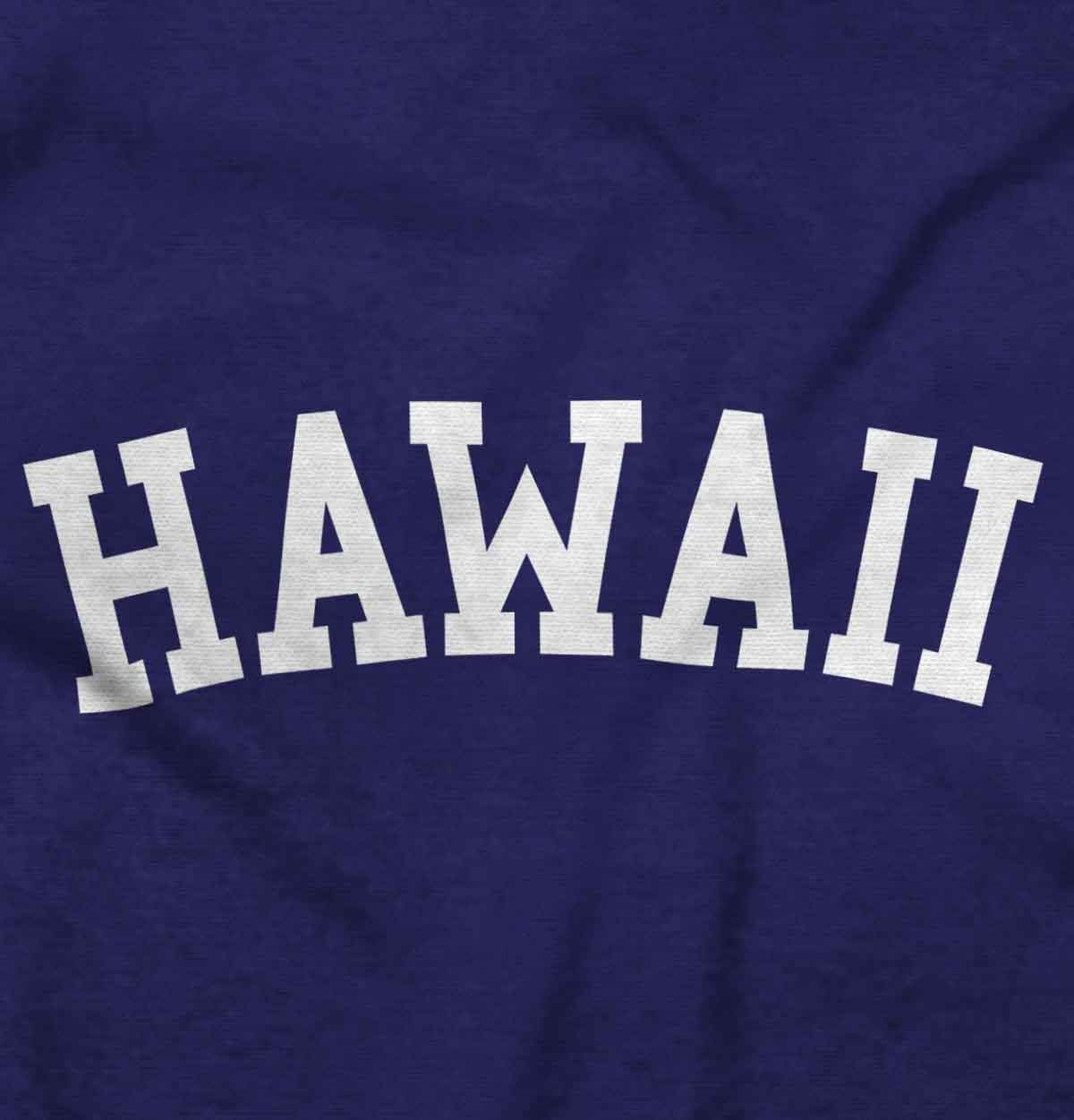 Hawaiian Traditional Classic Unisex Sweatshirt - Casual Comfort Wear for Beach Vacation & Island Getaways