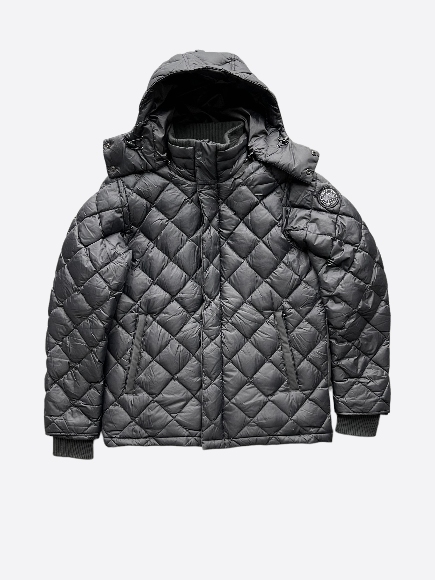 Canada Goose Black Hendriksen Black Label Men's Winter Jacket - Waterproof Parka for Extreme Cold Weather | Outdoor Activities & Urban Style