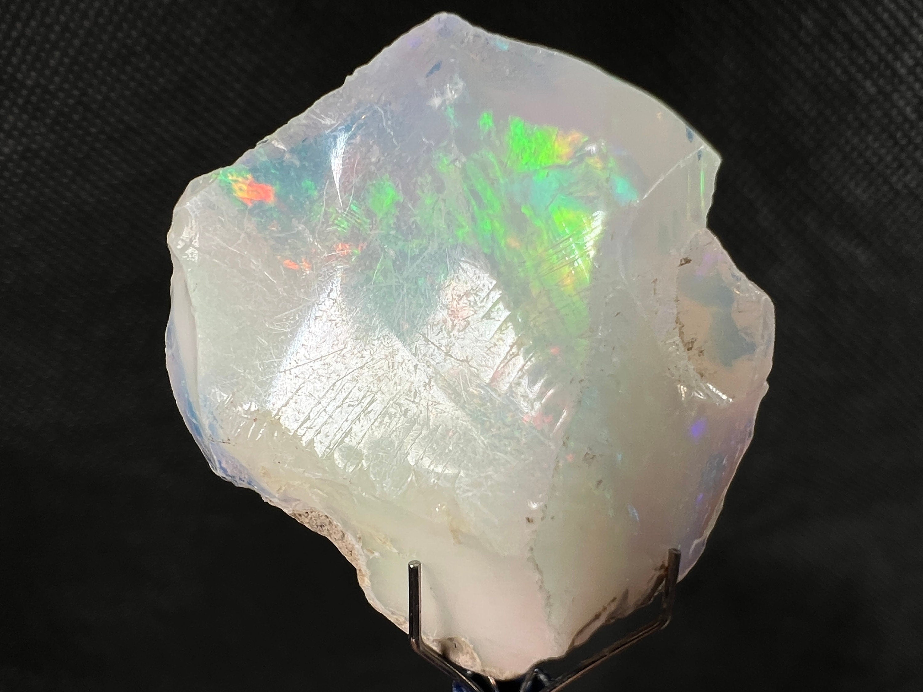 Premium 4A+ Welo Opal Raw Crystal - Natural Cutting Grade Opal, October Birthstone (50690) for Jewelry Making, Healing Crystals & Collectibles