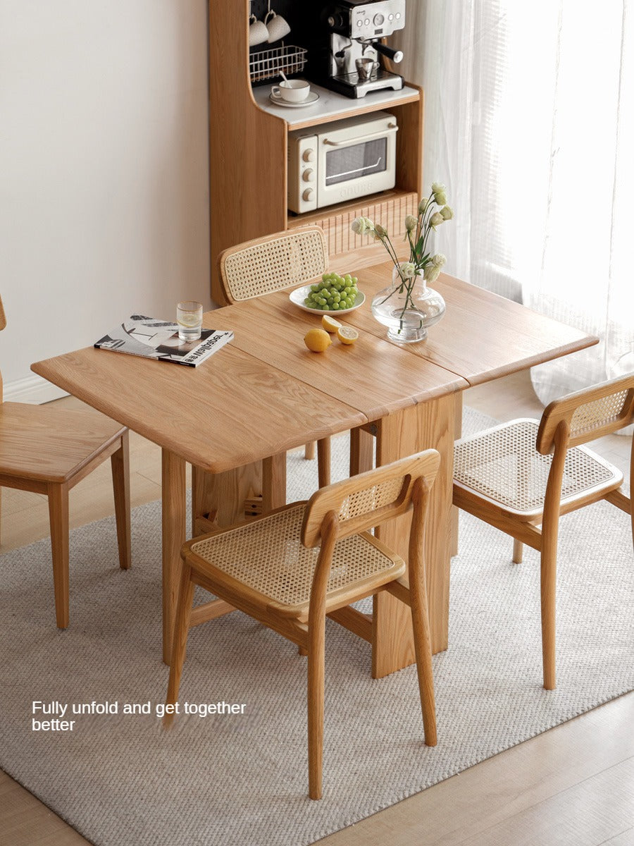 **Solid Oak Wood Extendable Dining Table - Expandable for 6 to 8 Seats - Perfect for Small Spaces & Entertaining Guests**