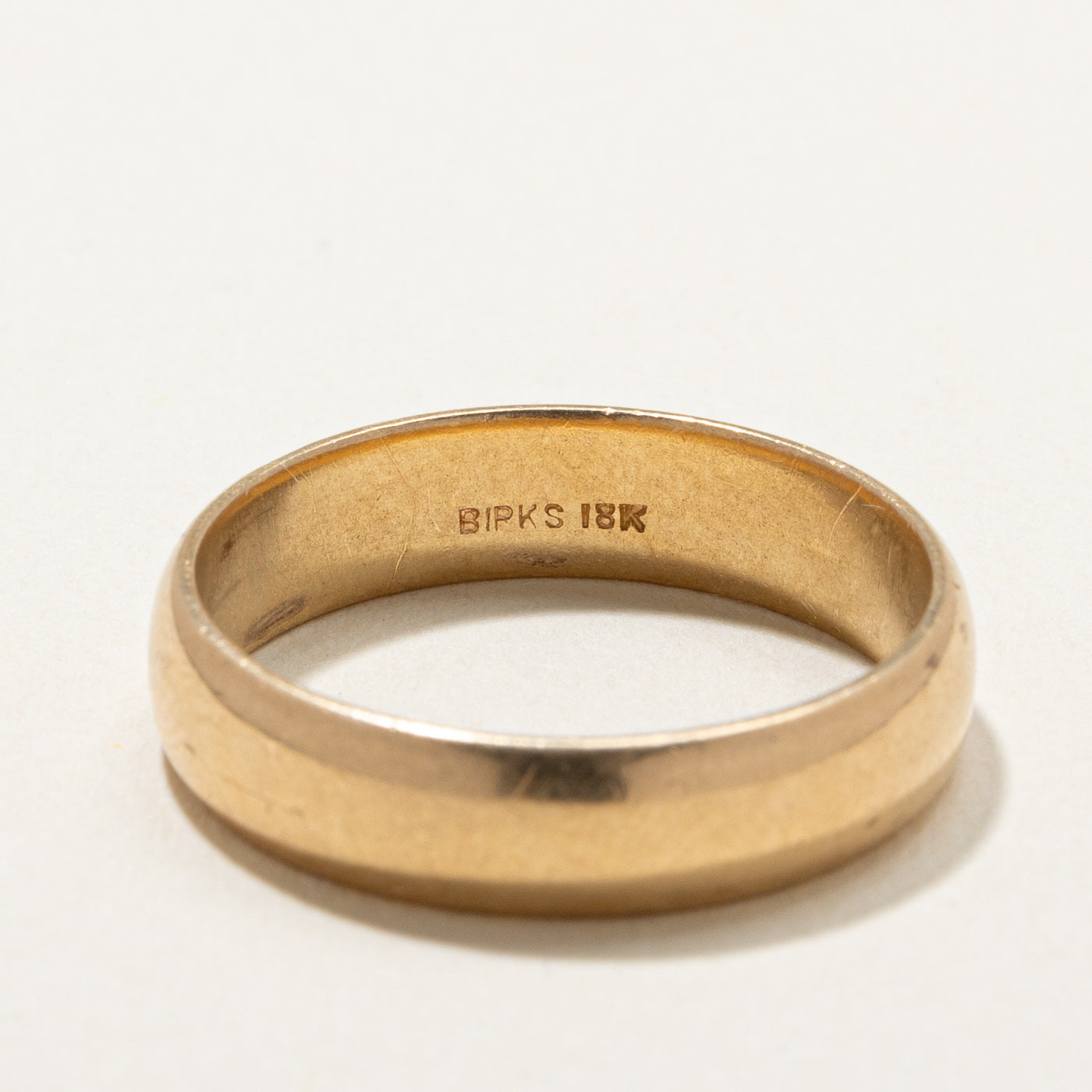 18K Yellow Gold Plain Wedding Band Ring for Women & Men | 5.2mm Width | Size 9.25 | Classic Minimalist Jewelry for Anniversary, Engagement & Everyday Wear