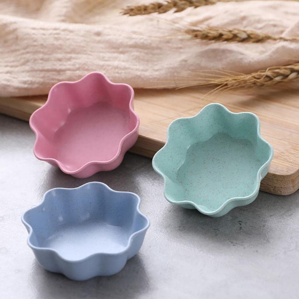 Mini Heart-Shaped Condiment Bowls - Small Sauce Dishes for Seasoning, Tasting & Dipping - Perfect for Appetizers, Sushi, Salads & Party Snacks (Green, Ceramic)