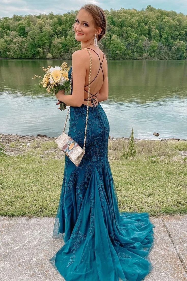 Elegant Green Applique Mermaid Long Prom Dress for Women - Formal Evening Gown for Homecoming, Wedding, and Special Occasions