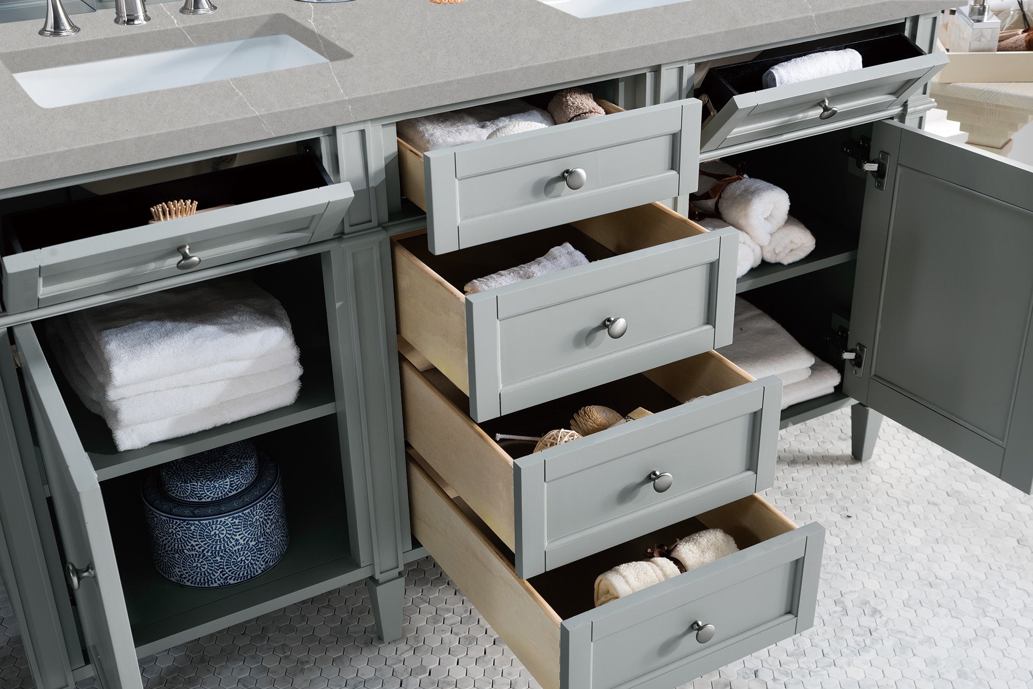 Brittany 60-Inch Urban Gray Double Bathroom Vanity with 3CM Eternal Serena Quartz Countertop - Perfect for Modern Master Bathrooms and Guest Suites