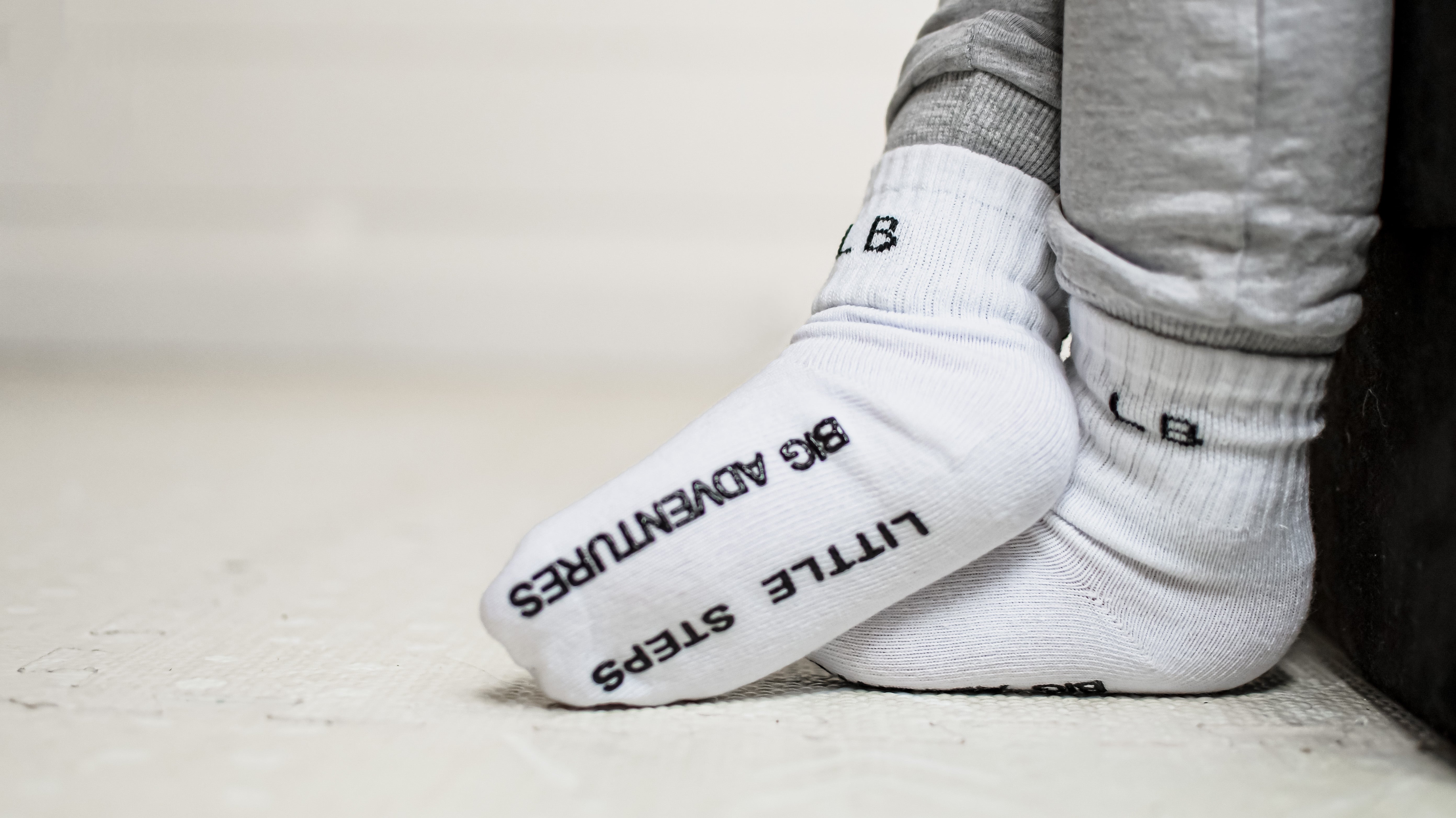 3 Pack White Cotton Crew Socks for Men & Women - Comfortable Everyday Wear for Work, Gym & Casual Outfits