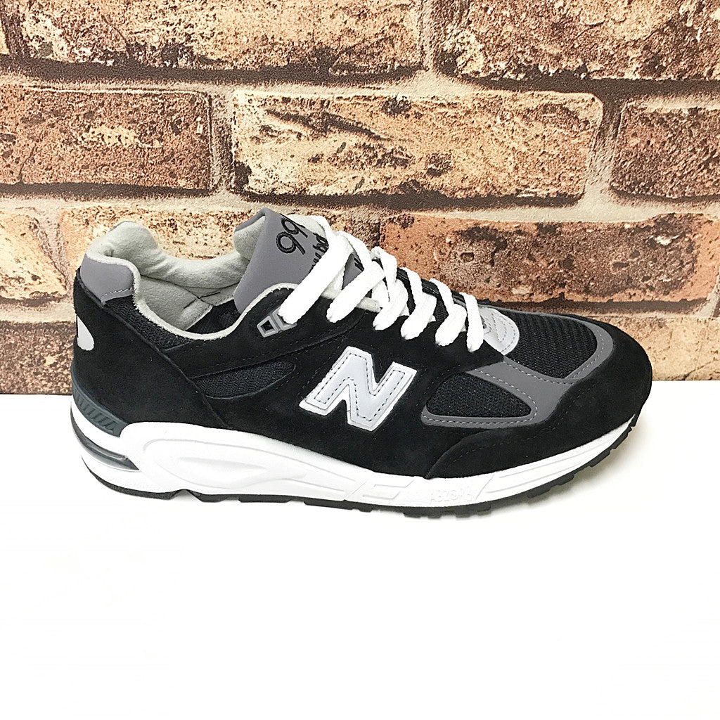 New Balance M990BK2 Men's Running Shoes - Black, Grey & White - Made in USA - Perfect for Jogging, Gym Workouts & Casual Wear