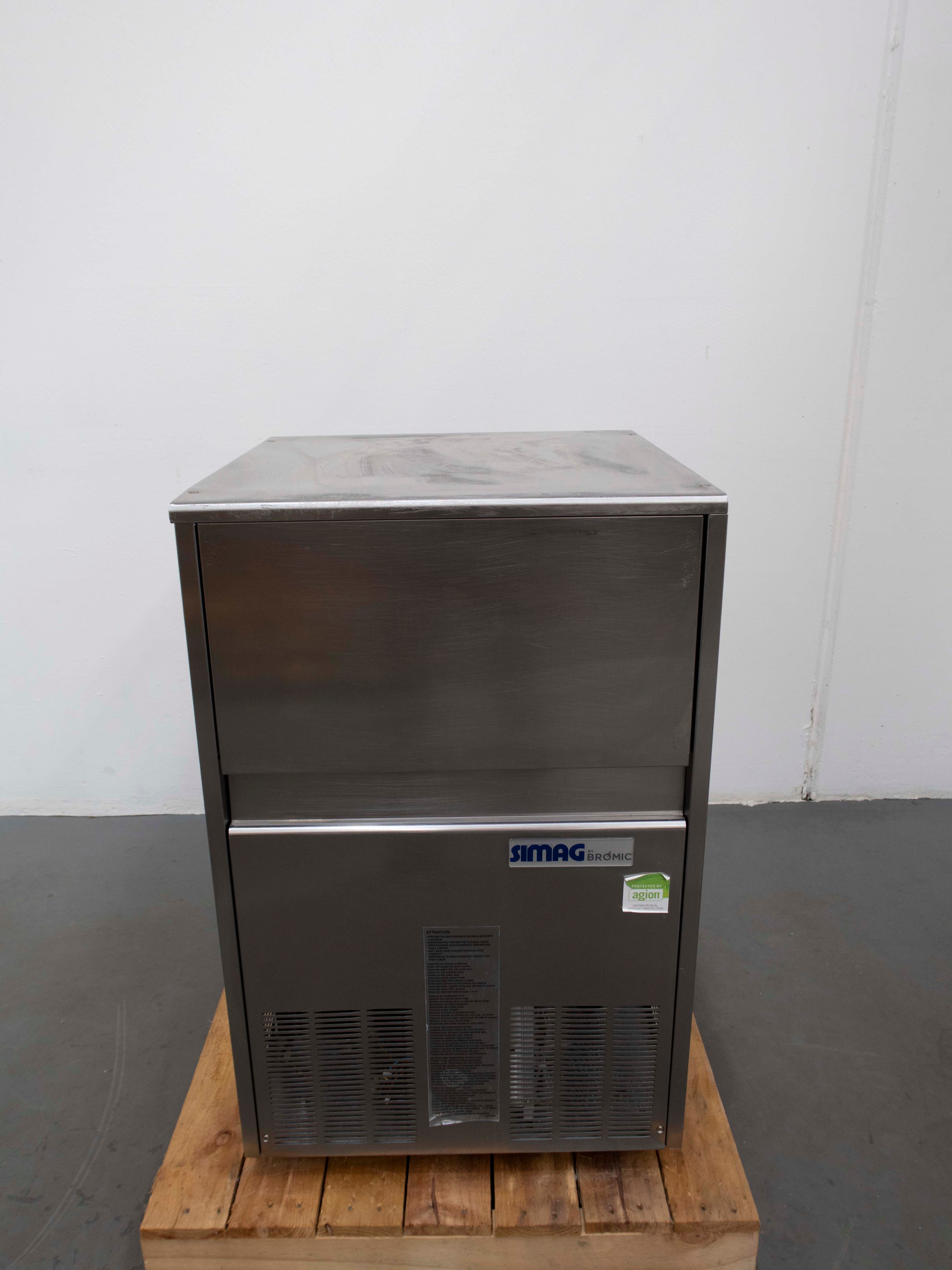 Bromic IM0070FSC Commercial Ice Maker Machine - High Capacity 24/7 Ice Production for Restaurants, Bars, and Catering Events
