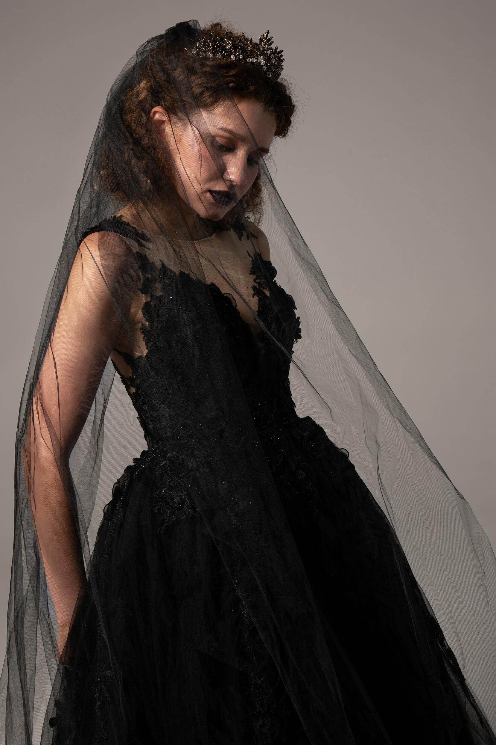 Elegant One-Tier Tulle Cathedral Wedding Veil with Appliques & Beading - CV0234 | Perfect for Bridal Gowns, Church Ceremonies & Formal Weddings