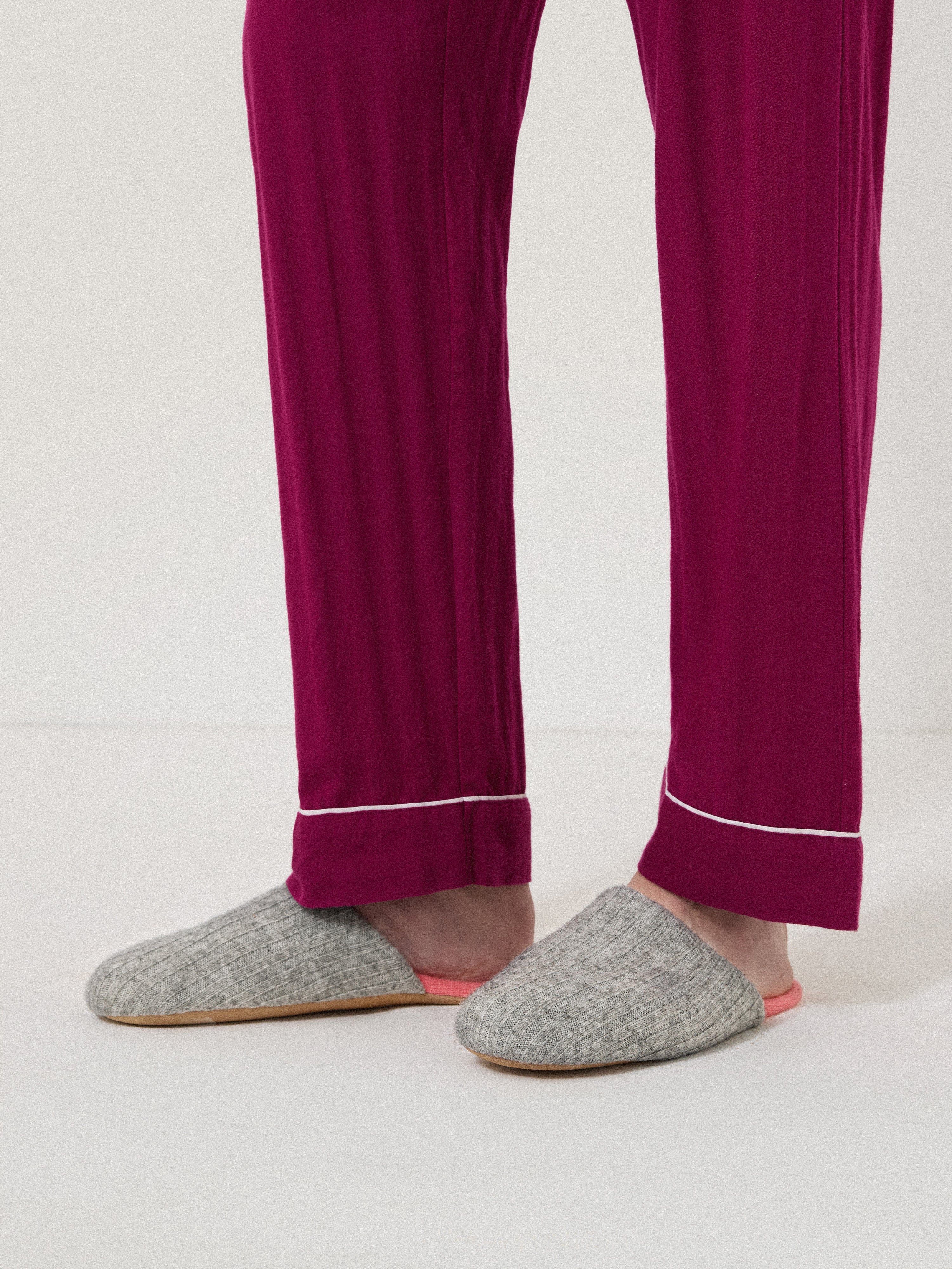 Cozy Grey Wool Slippers for Women & Men - Soft Indoor House Shoes with Non-Slip Sole - Perfect for Winter, Home, Office & Travel