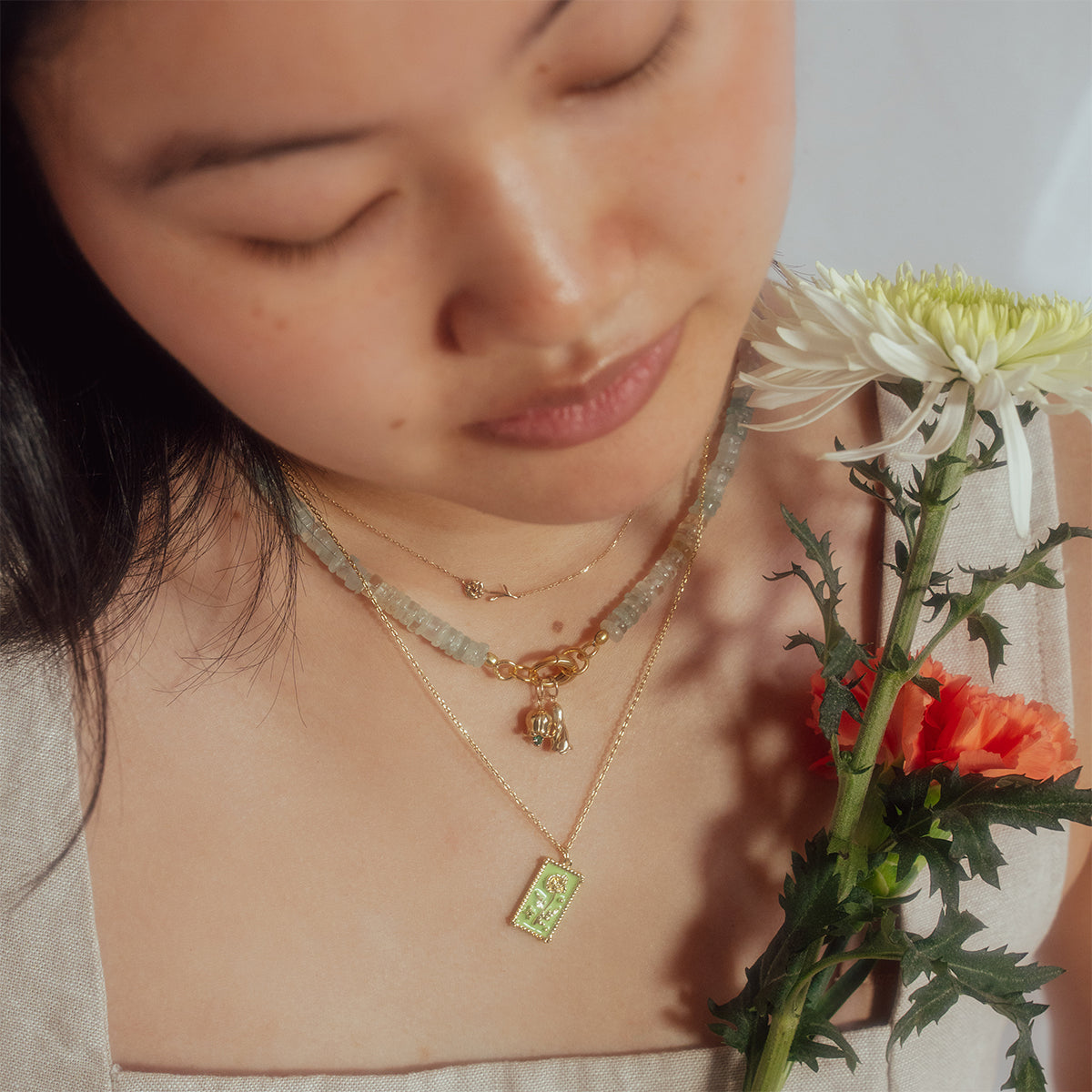 Enamel Birth Flower Pendant Necklace - Personalized Floral Jewelry Gift for Women - Perfect for Birthdays, Anniversaries & Mother's Day